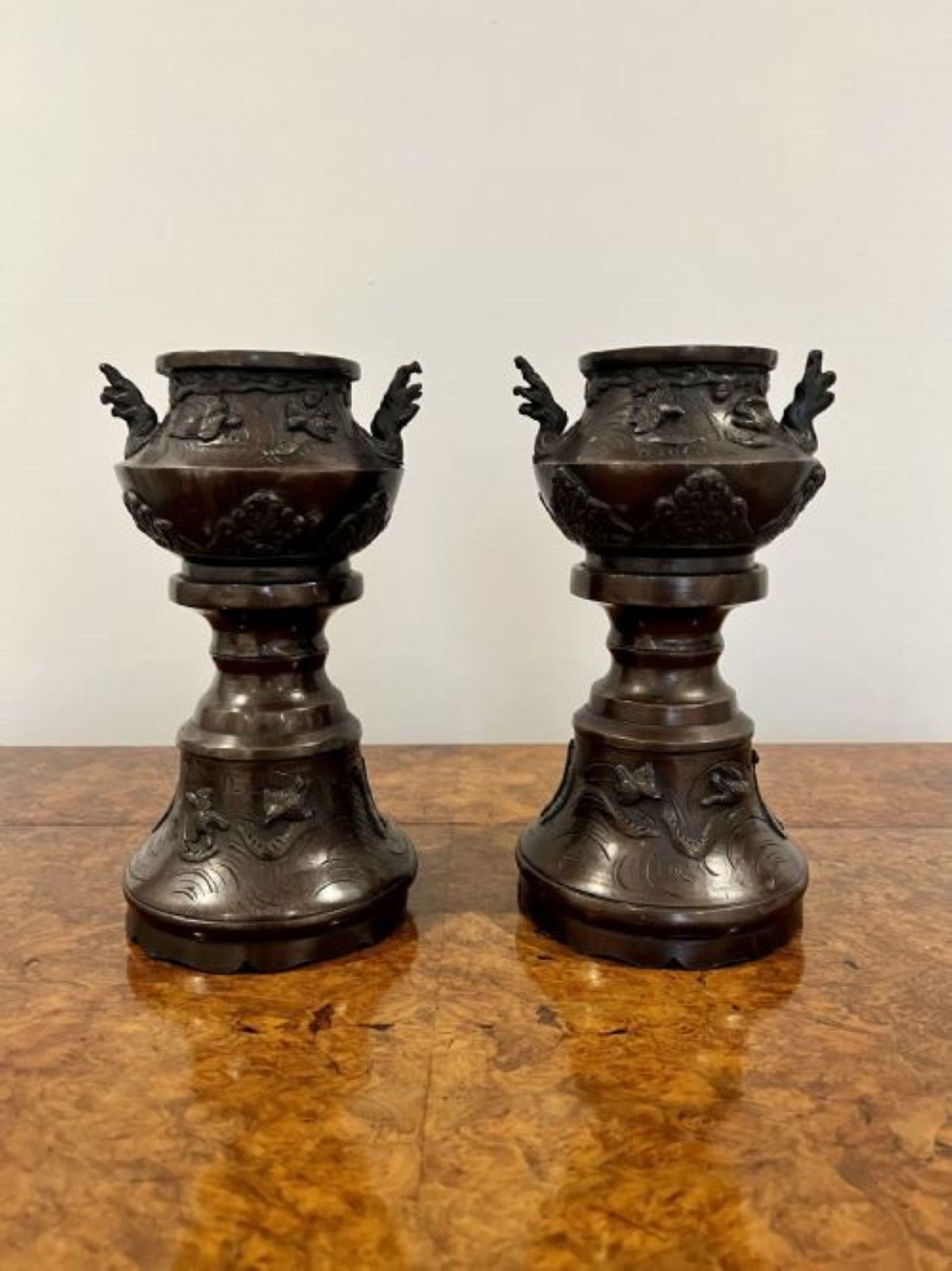 Quality pair of antique Victorian bronze Japanese vases  In Good Condition For Sale In Ipswich, GB