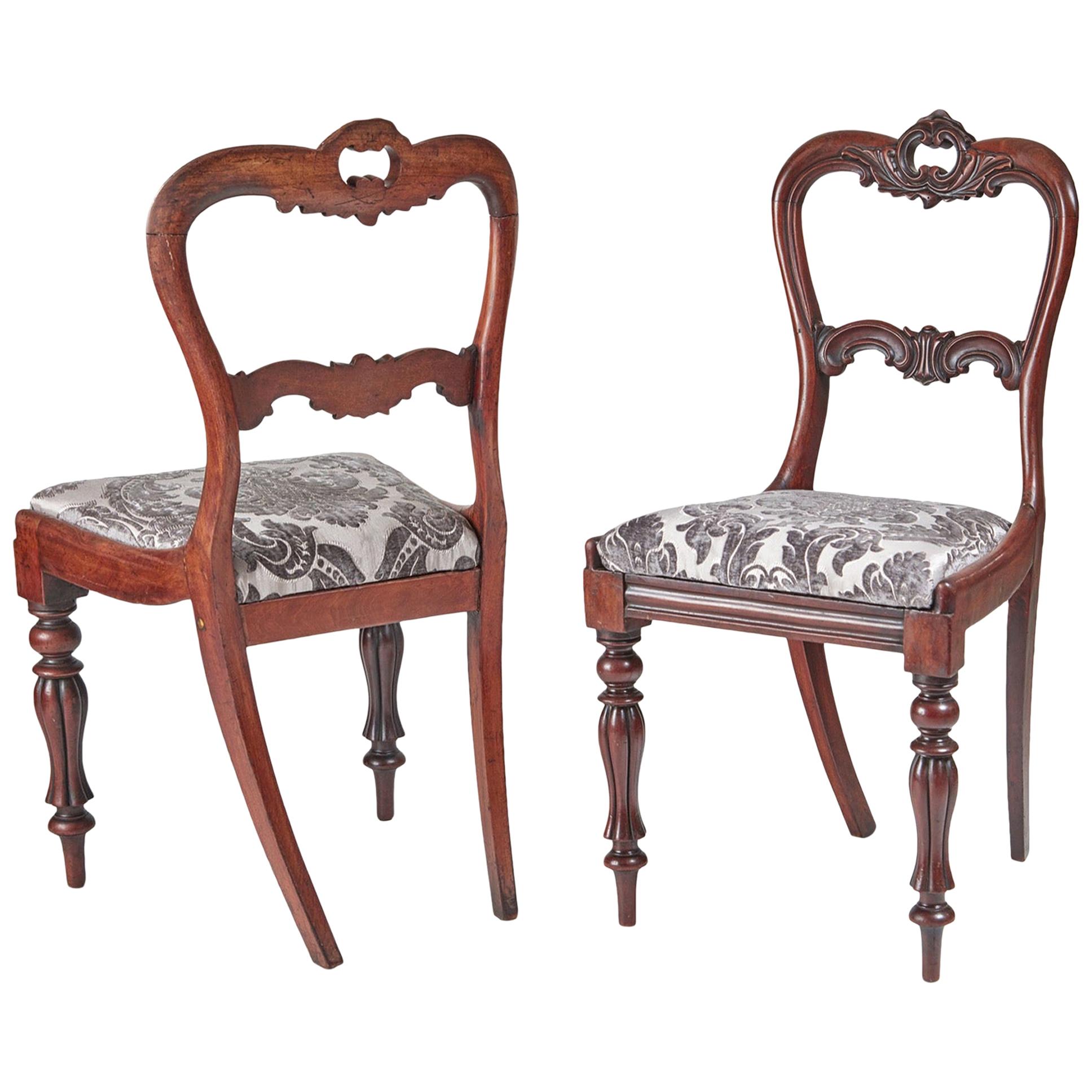 Quality Pair of Antique William IV Carved Hardwood Side/Desk Chairs, circa 1830 For Sale