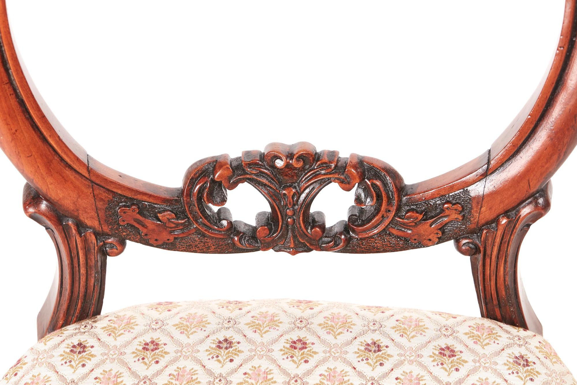 Quality Pair of Victorian Carved Walnut Side Chairs In Excellent Condition In Stutton, GB