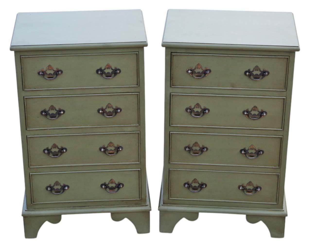 Quality Pair of Vintage Upcycled Olive Painted Bedside Tables / Chests In Good Condition For Sale In Wisbech, Cambridgeshire