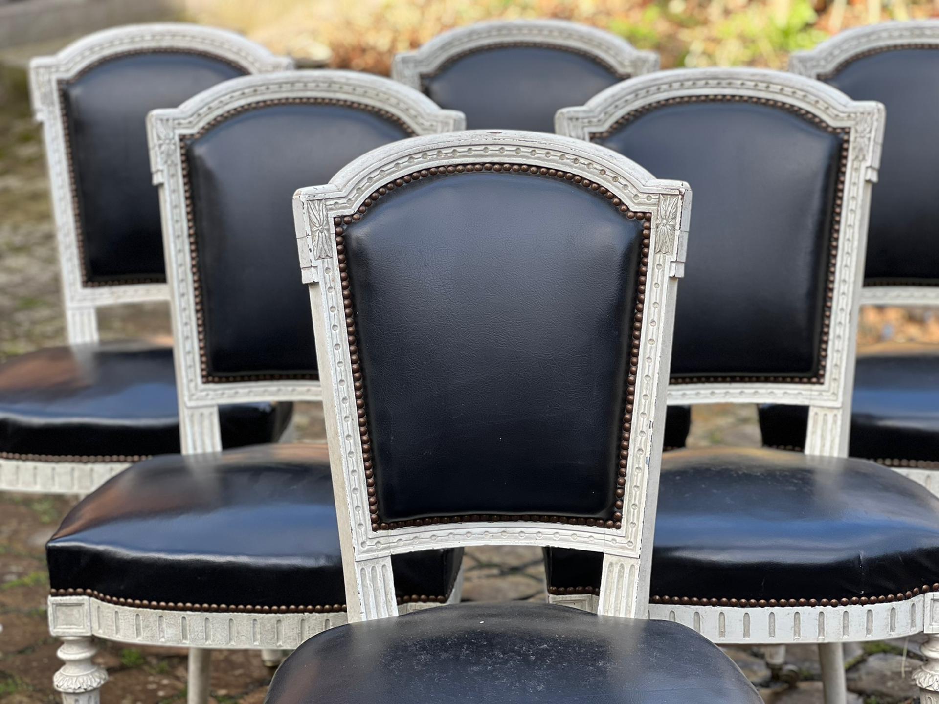Ensemble de qualité 6 chaises de salle à manger françaises Bon état - En vente à Seaford, GB