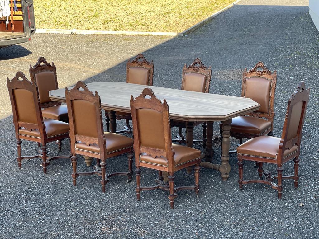Quality Set 8 French Oak Dining Chairs 5