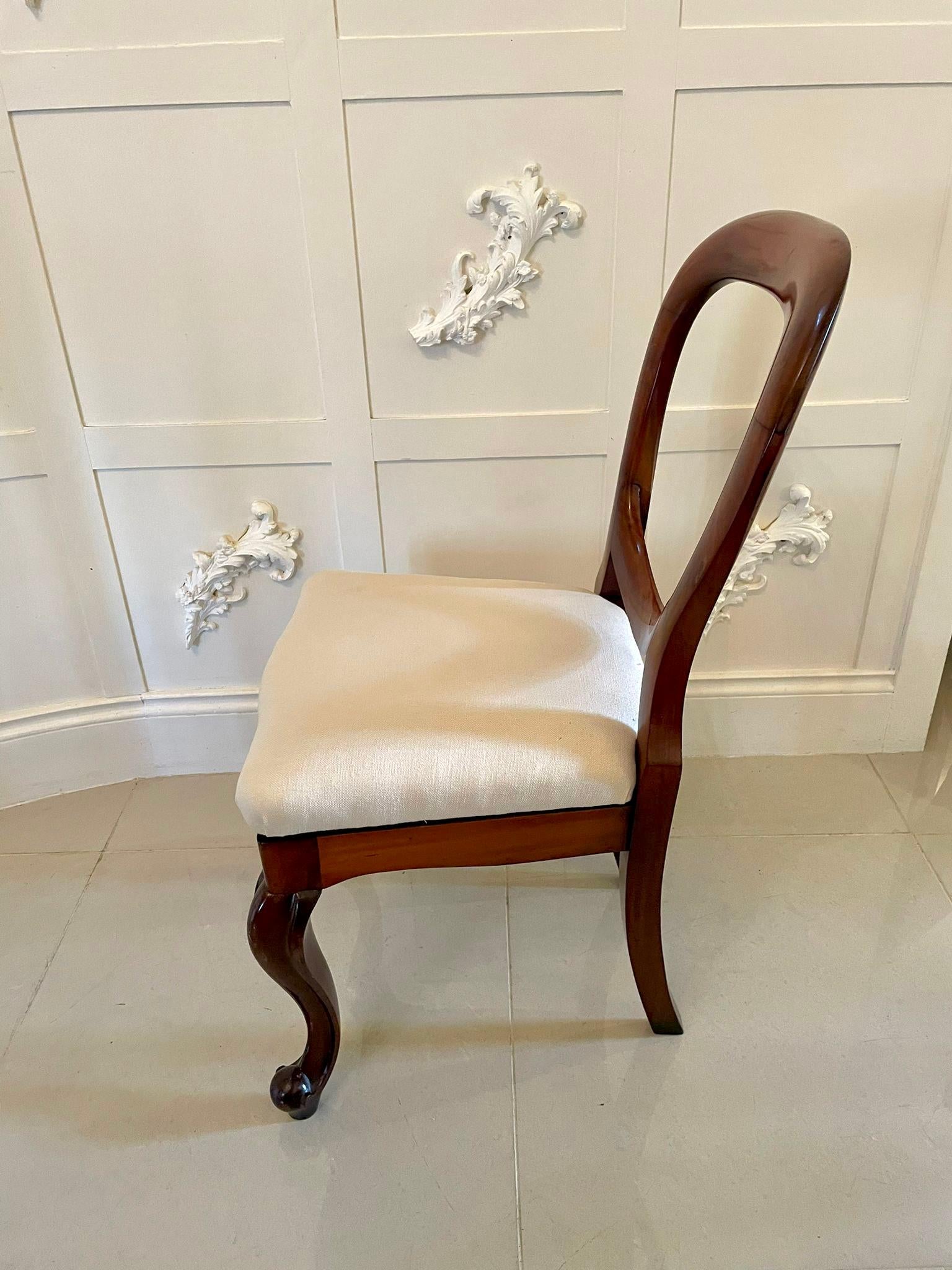 Quality Set of Four Antique Victorian Mahogany Dining Chairs  In Good Condition For Sale In Suffolk, GB