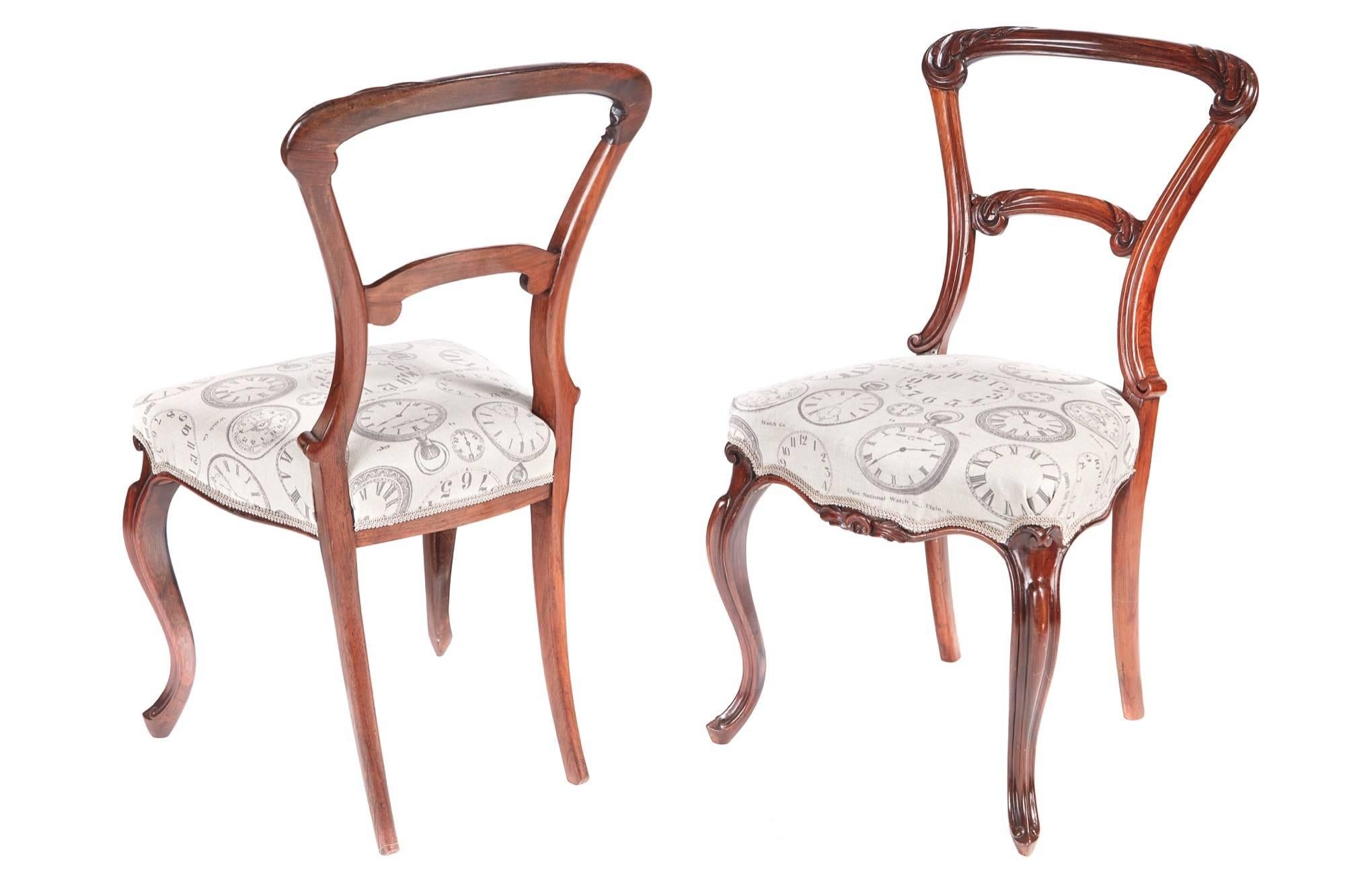 Quality set of six Victorian carved rosewood dining chairs with a lovely carved shaped top rail, carved centre splat, newly re-upholstered seats with a carved serpentine front rail, supported on elegant cabriole legs to the front outswept back