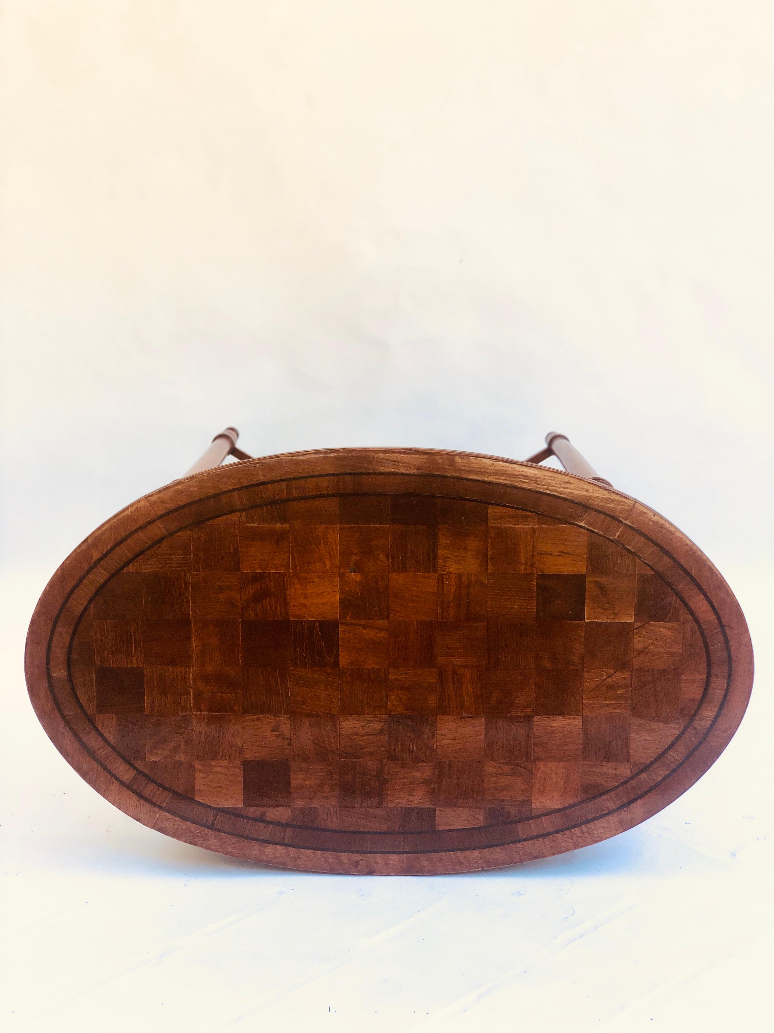 English Quality Victorian Antique Oval Walnut Chequered Table