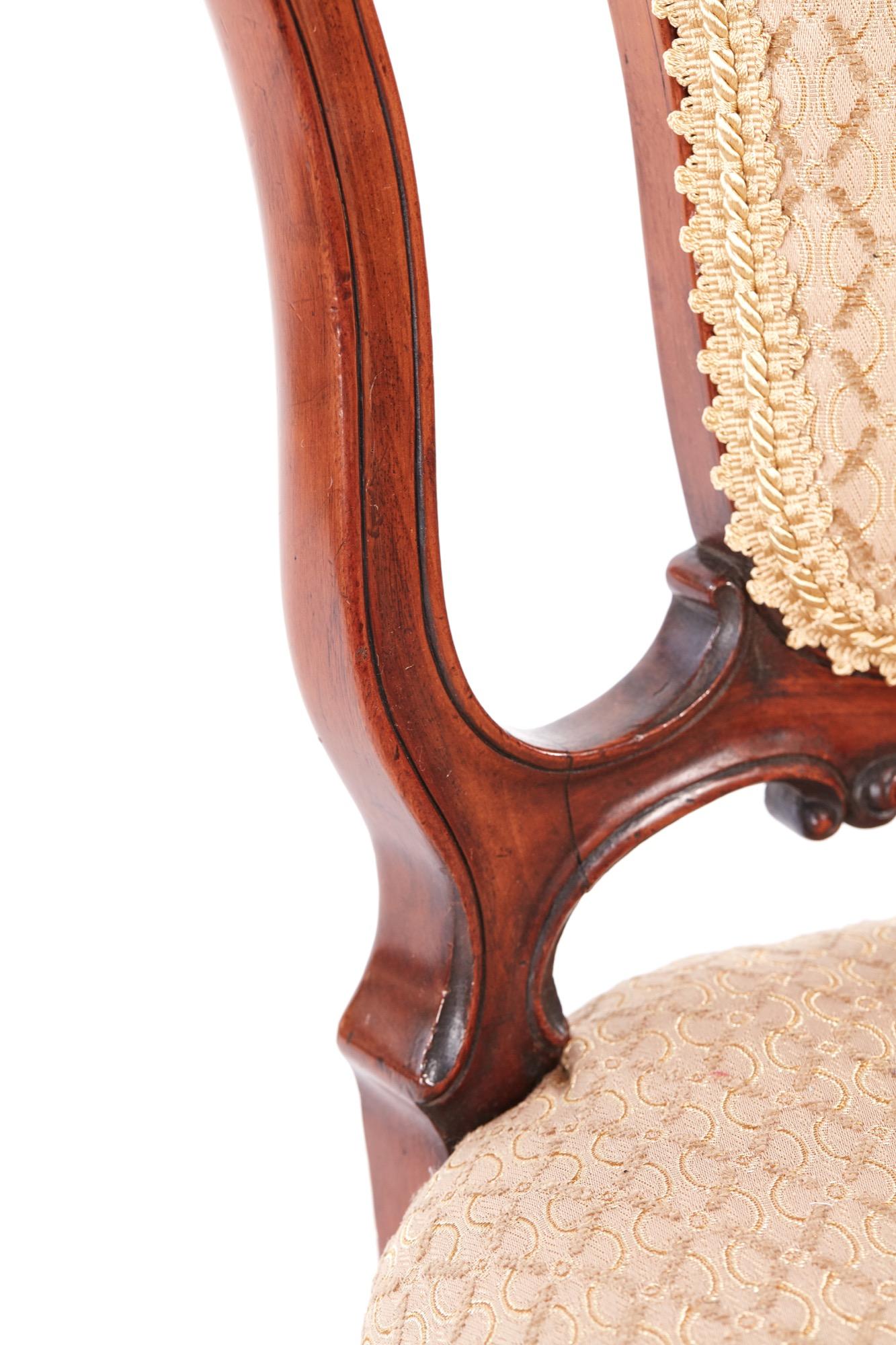 Quality Victorian Carved Rosewood Side Chair For Sale 5