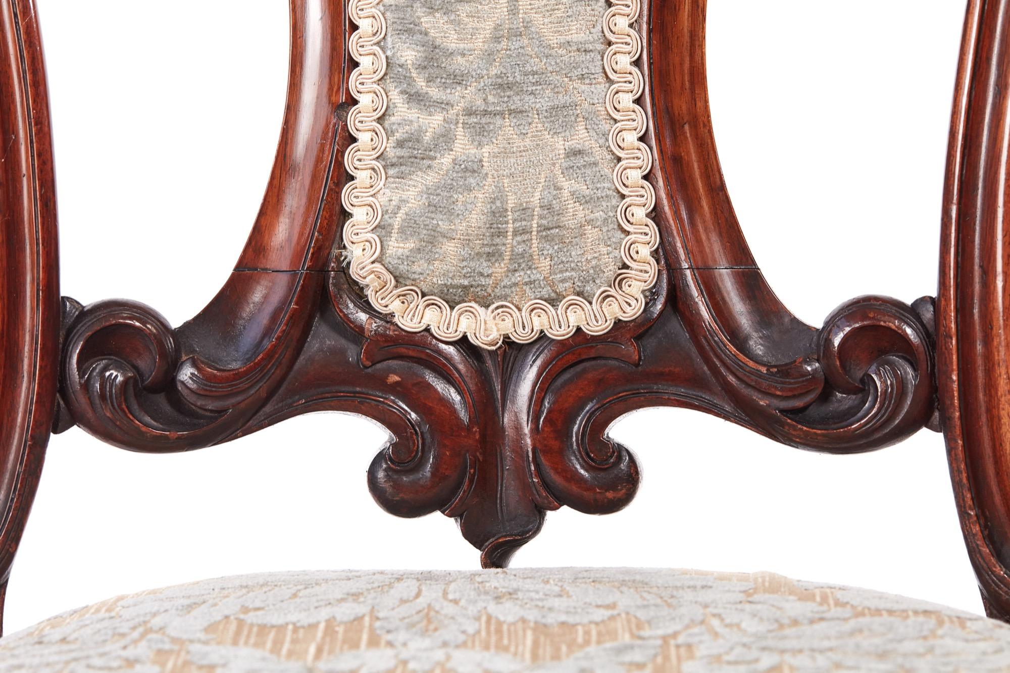 European Quality Victorian Carved Rosewood Side Chair For Sale