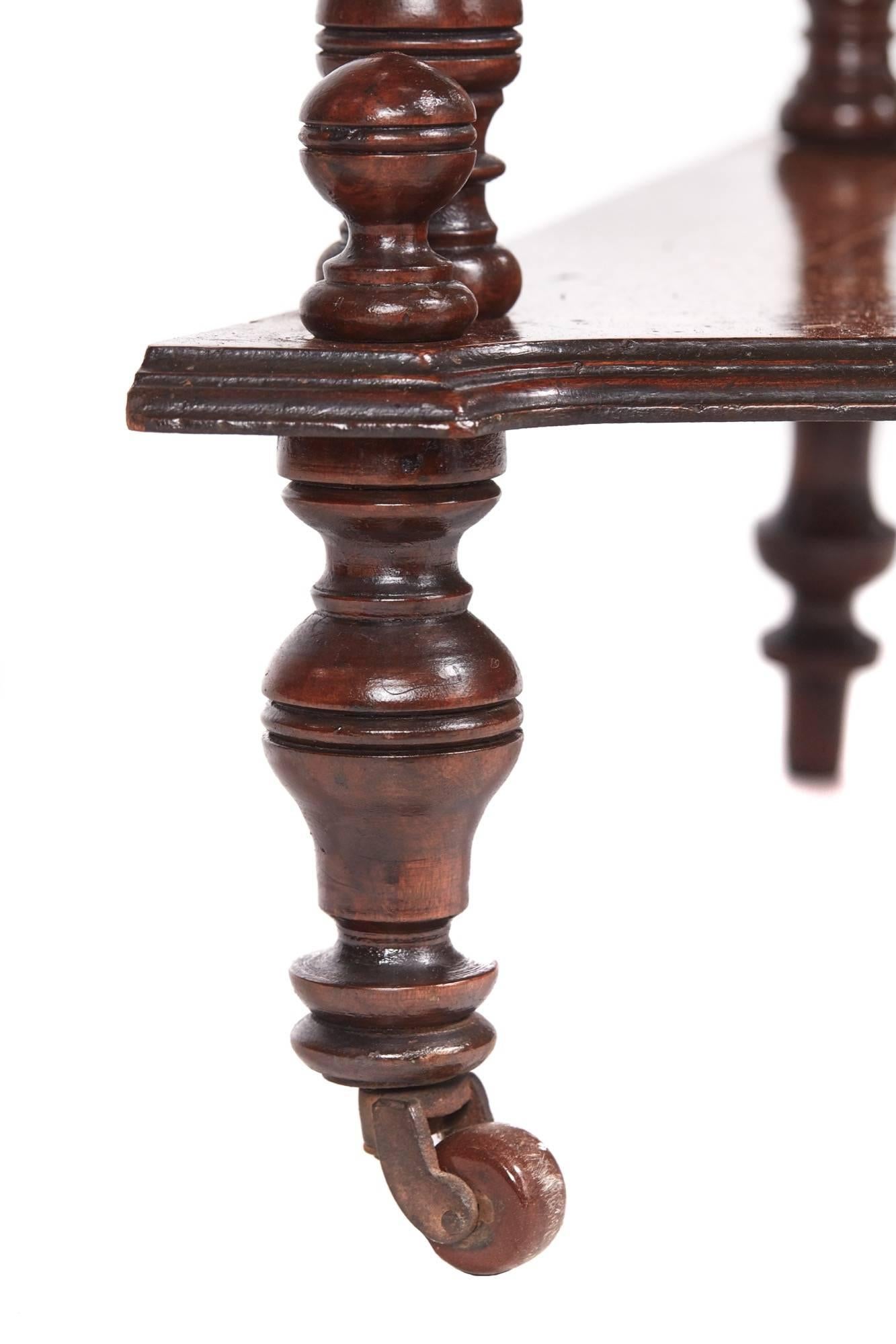 Quality Victorian Inlaid Burr Walnut Four-Tier Corner Whatnot In Excellent Condition For Sale In Stutton, GB