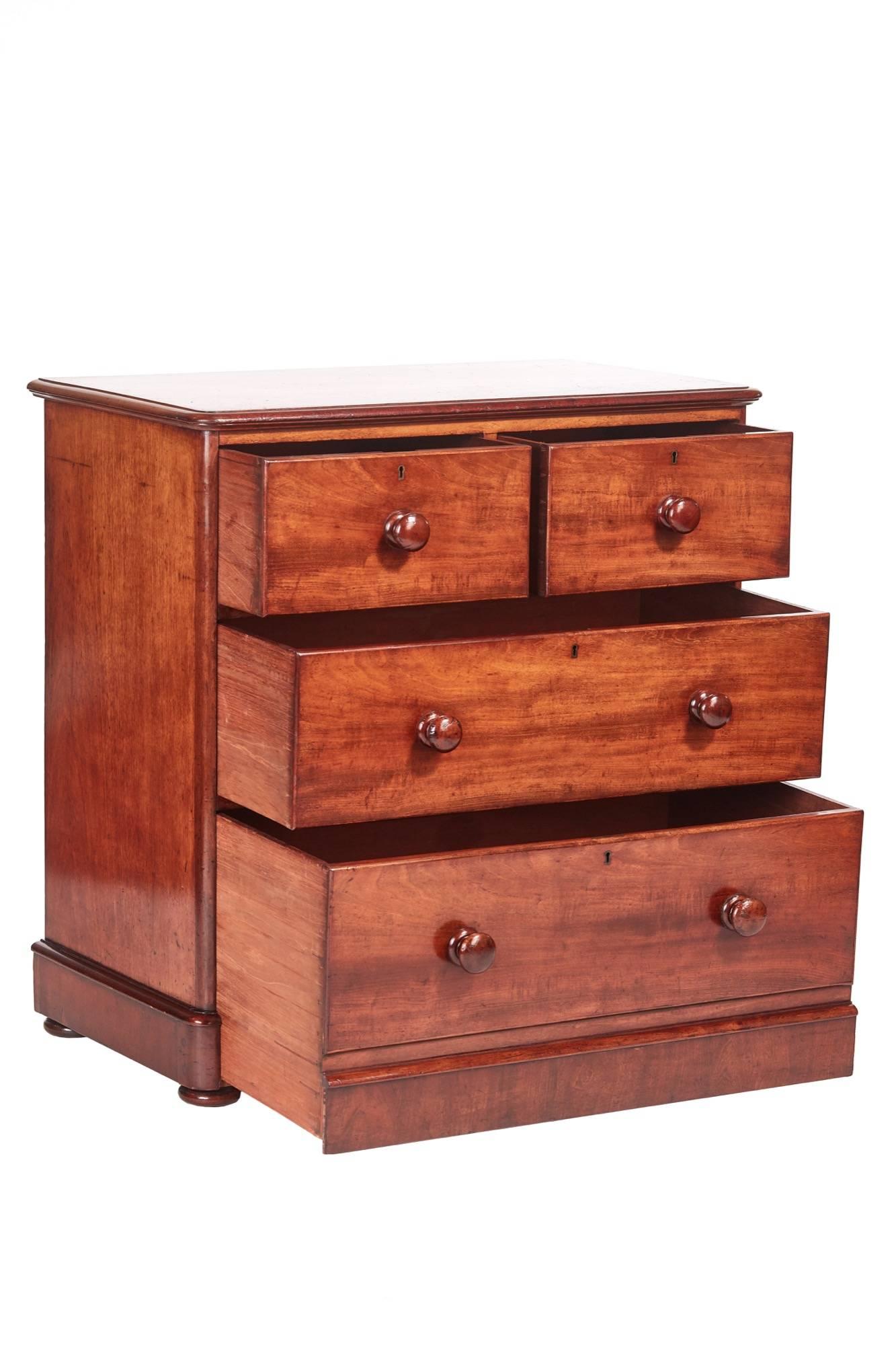 European Quality Victorian Mahogany Chest of Drawers