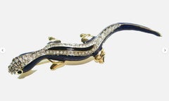 Quality Vintage Enamel & Rhinestone Lizard Brooch - Unsigned - Mid 20th Century