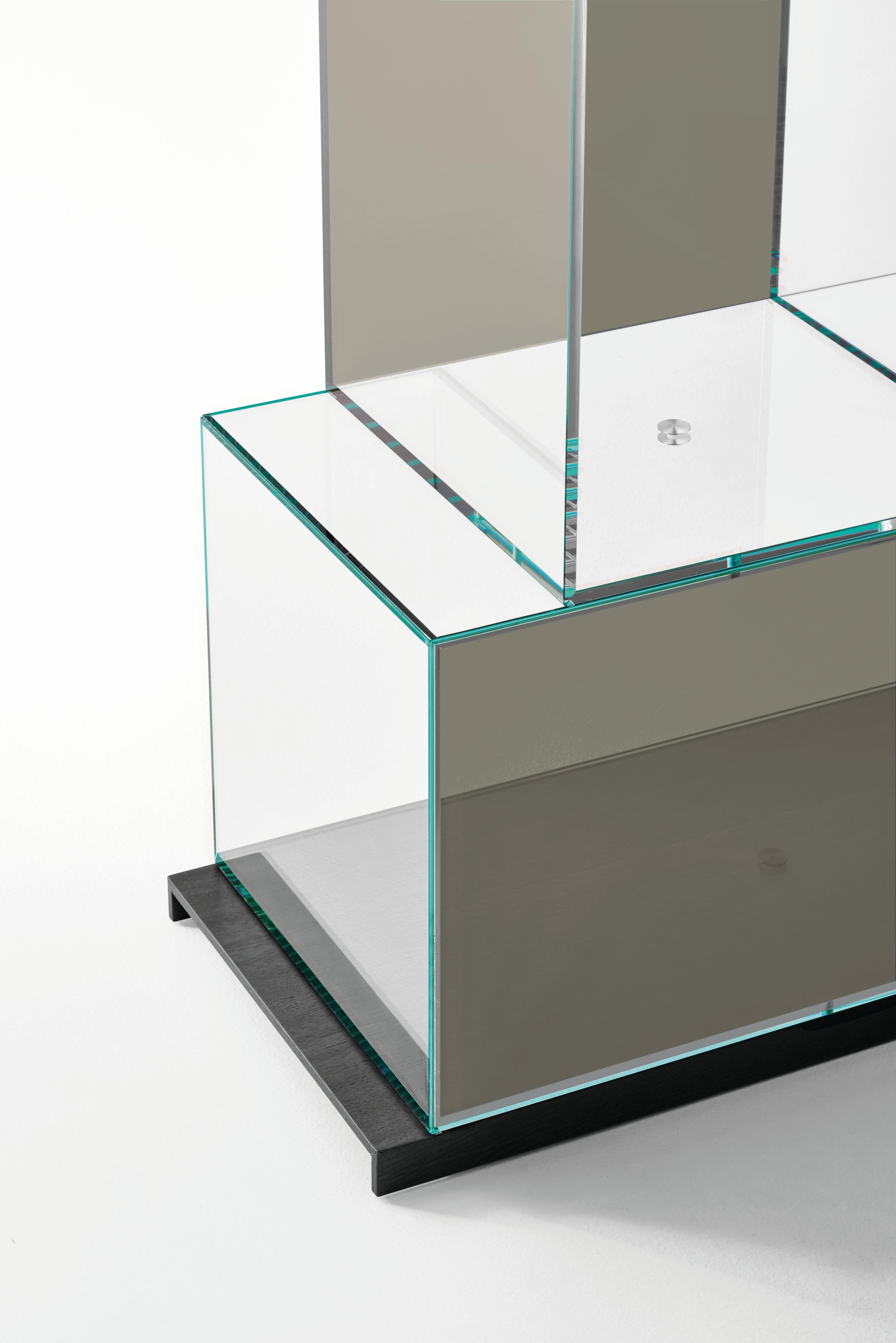 QUANTUM Großes Bücherregal, QUANTUM, von Piero Lissoni für Glas Italia im Zustand „Neu“ im Angebot in Brooklyn, NY