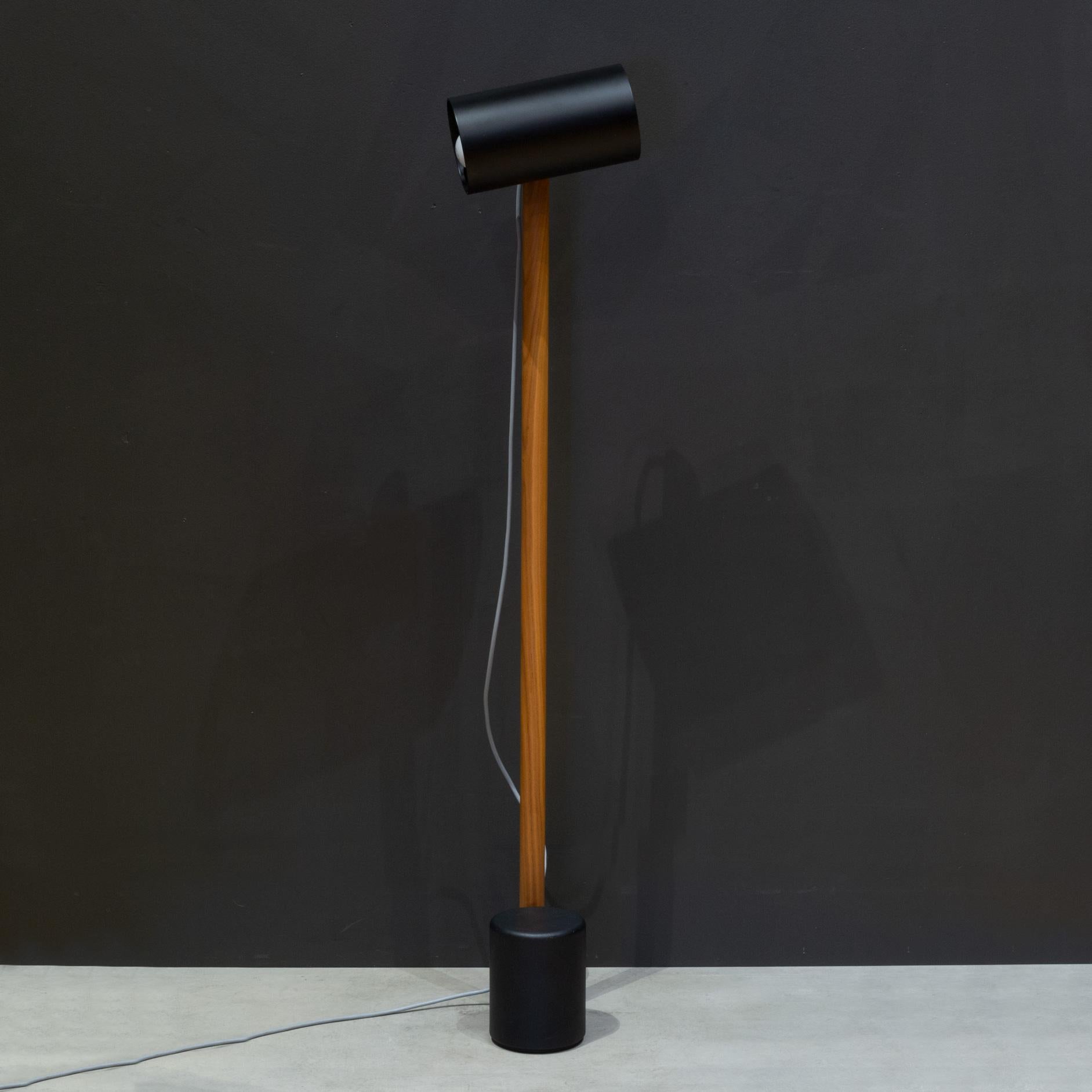 Quart Floor Lamp by RBW  In Good Condition For Sale In San Francisco, CA