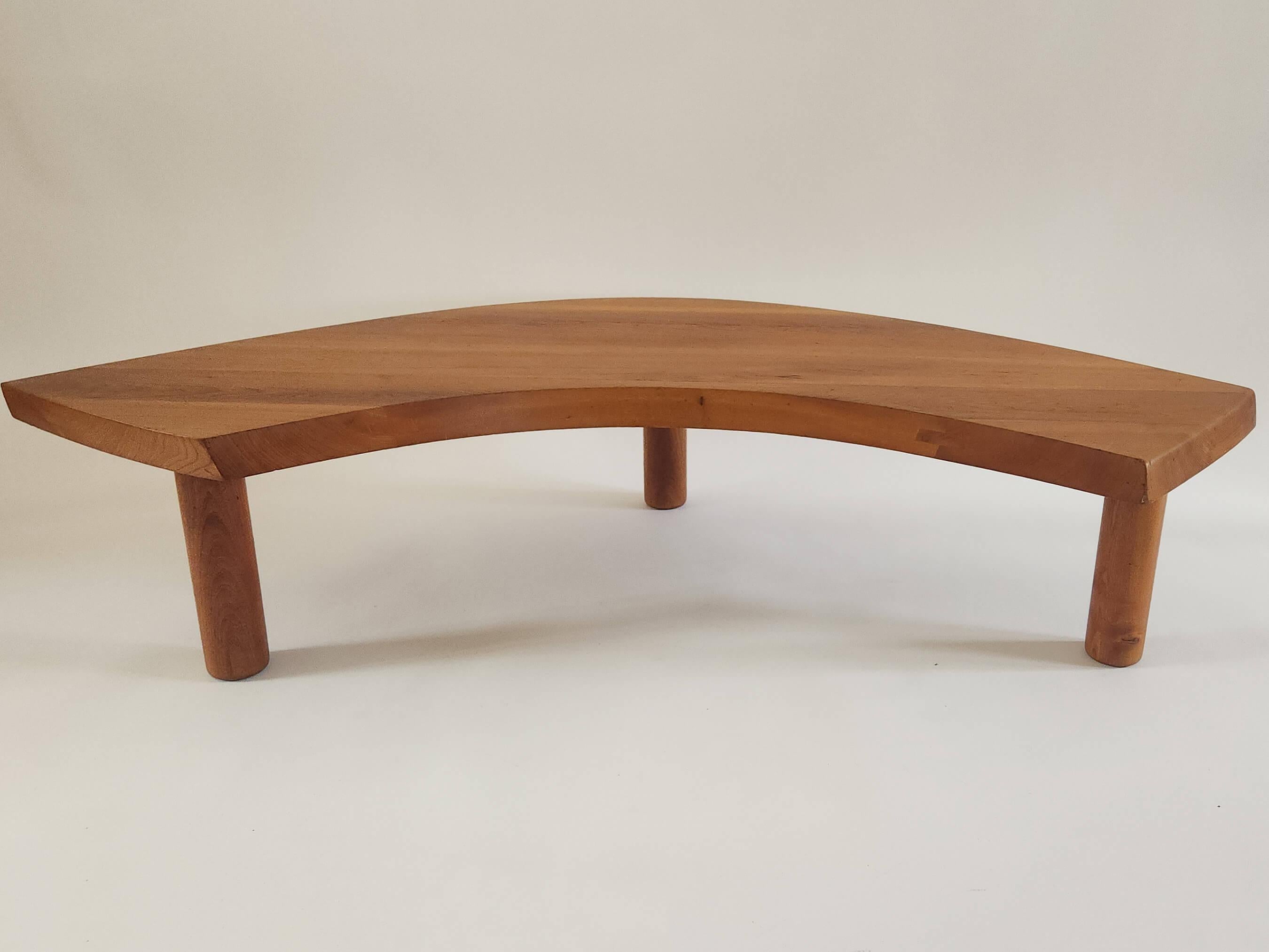 Pierre Chapo - Mesa baja T22C Ojo (Boomerang) de madera maciza de roble mediados del siglo XX en venta