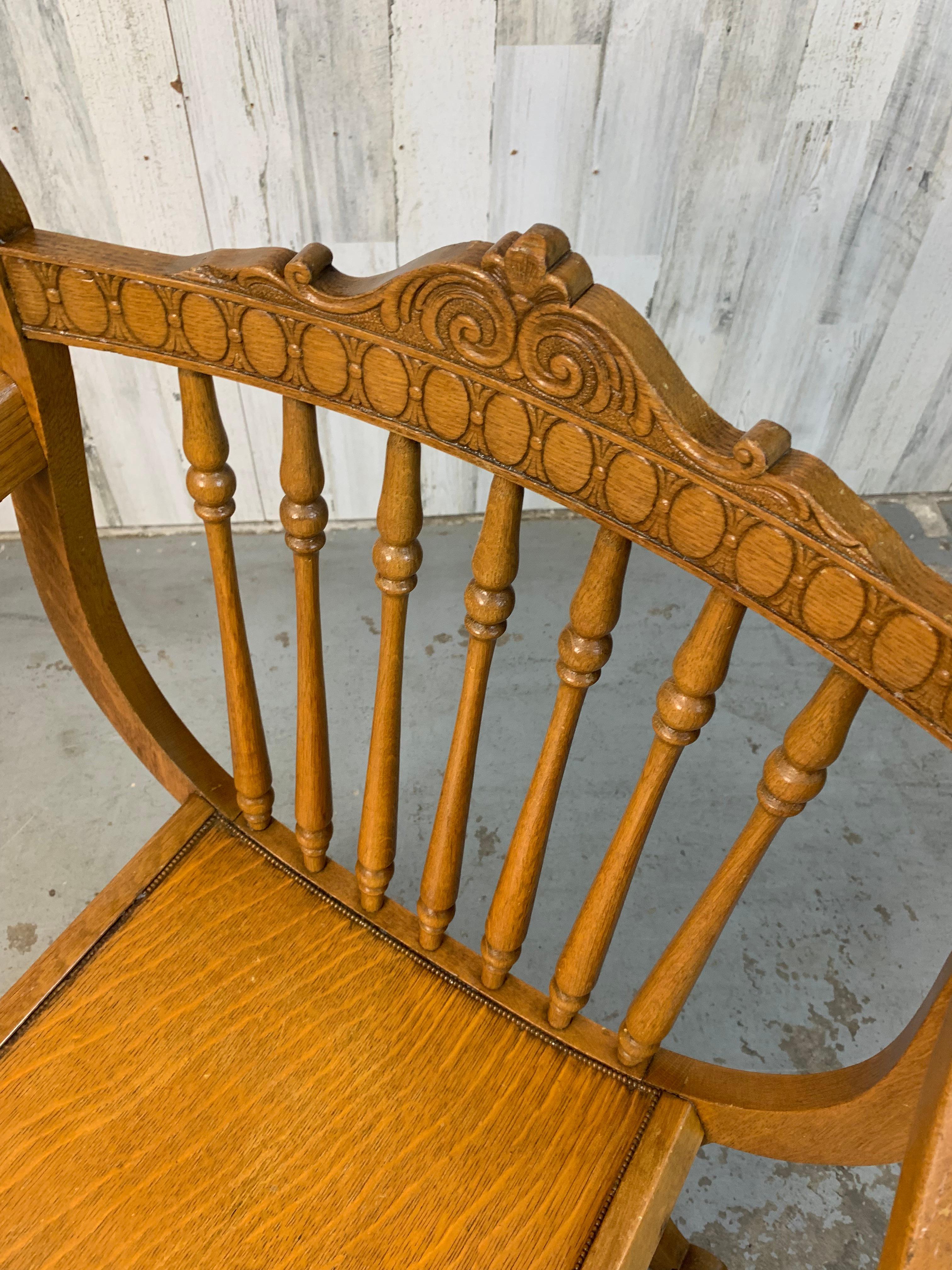 Quarter Sawn Oak Dante Chair For Sale 4