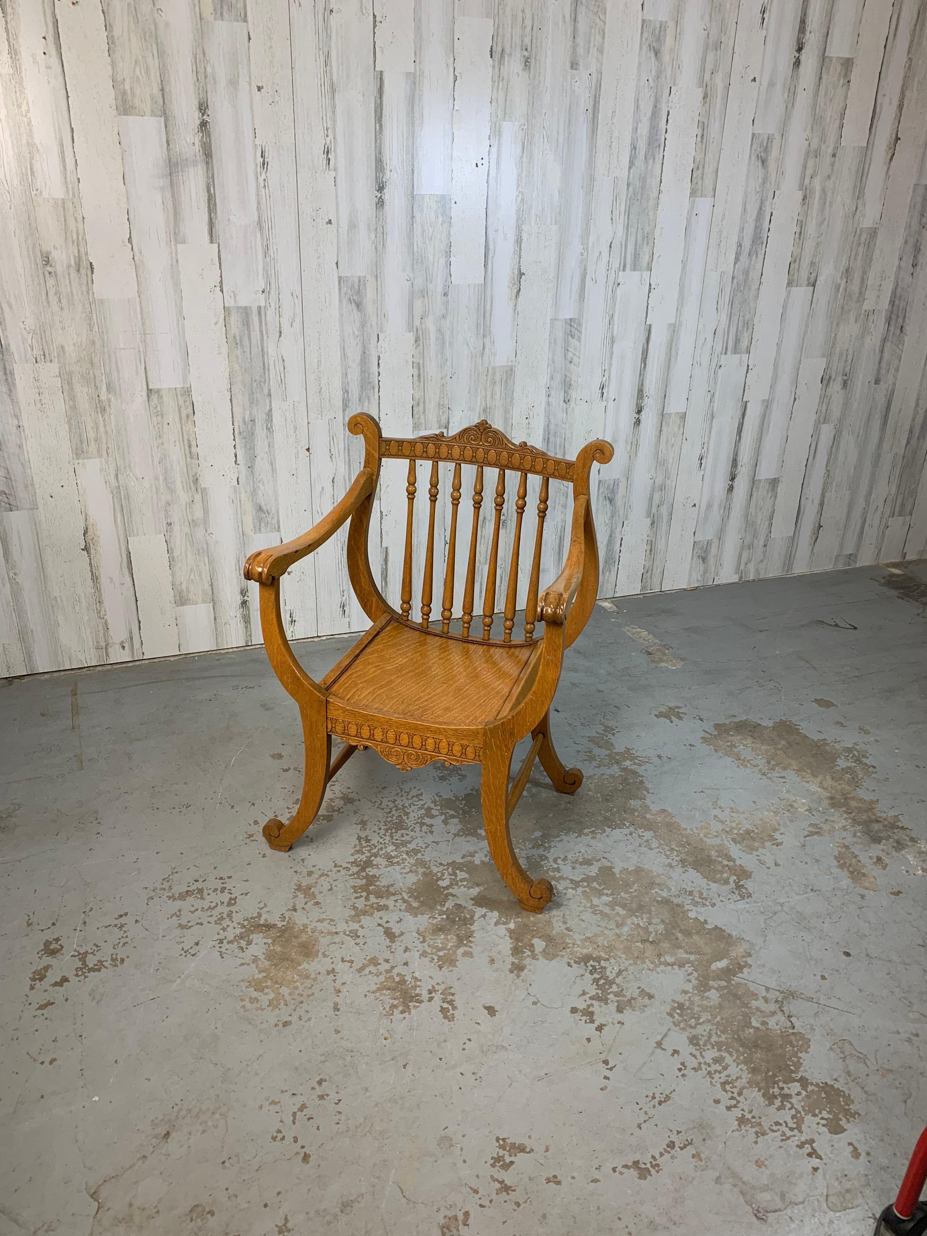 Quarter Sawn Oak Dante Chair For Sale 7