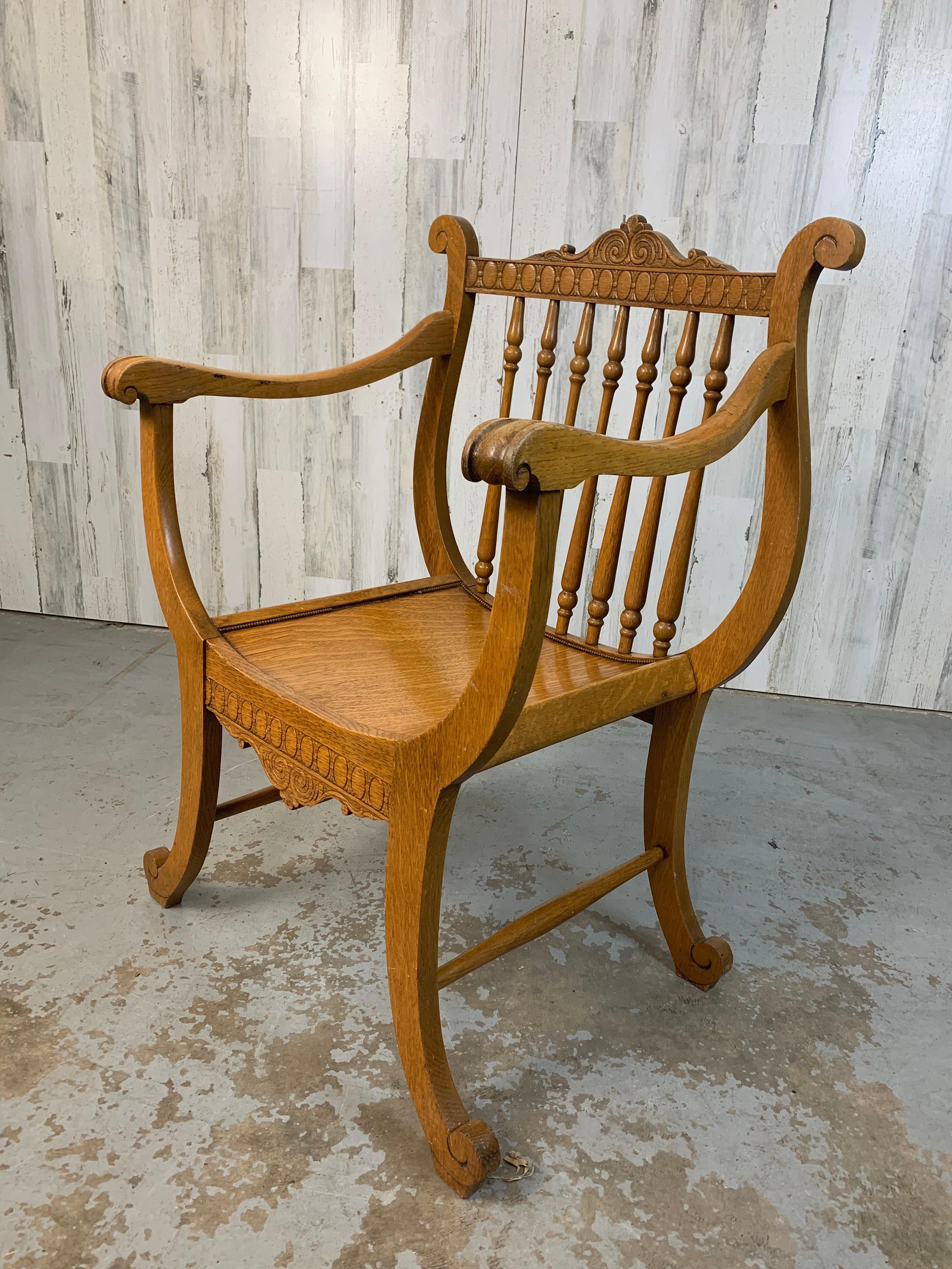 Quarter Sawn Oak Dante Chair For Sale 1