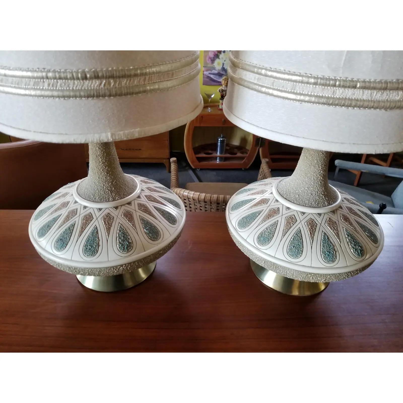 Quartite Creations Mid-Century Modern Lamps, a Pair In Good Condition In Fulton, CA