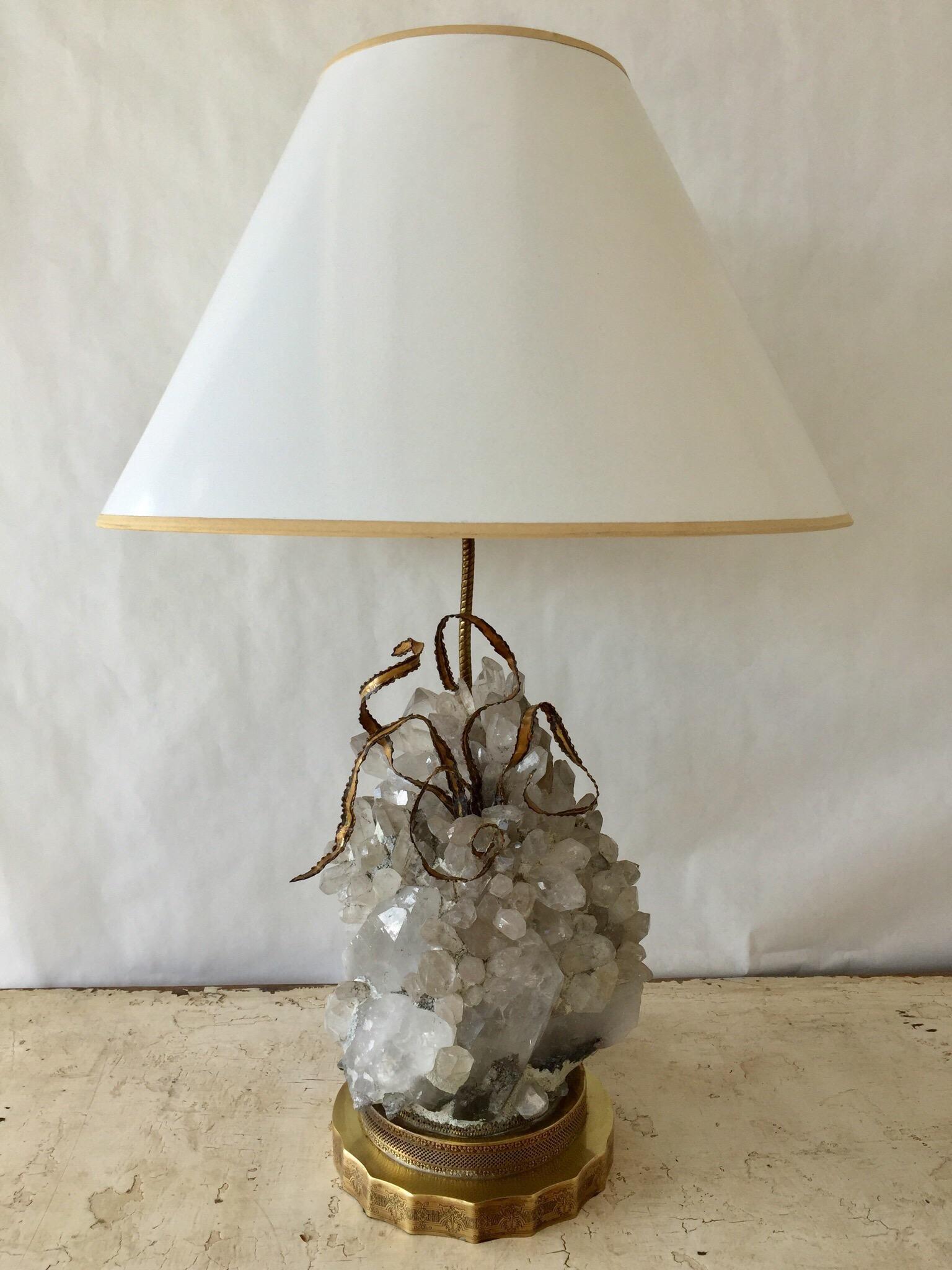 Quartz and Brass Plant Arrangement Table Lamp For Sale 9