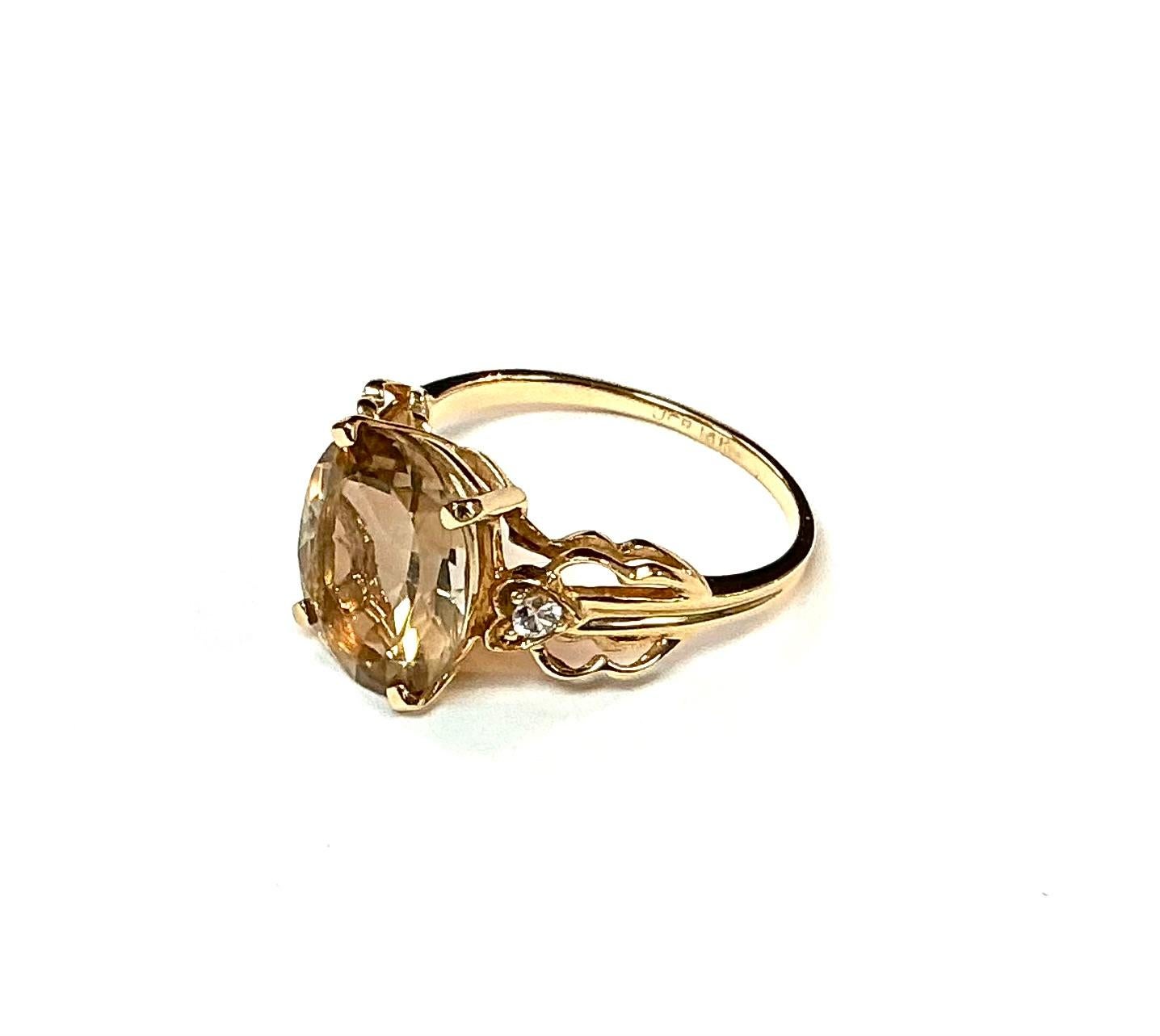 Bague en or jaune 14 carats avec quartz et diamants Bon état - En vente à Bradenton, FL