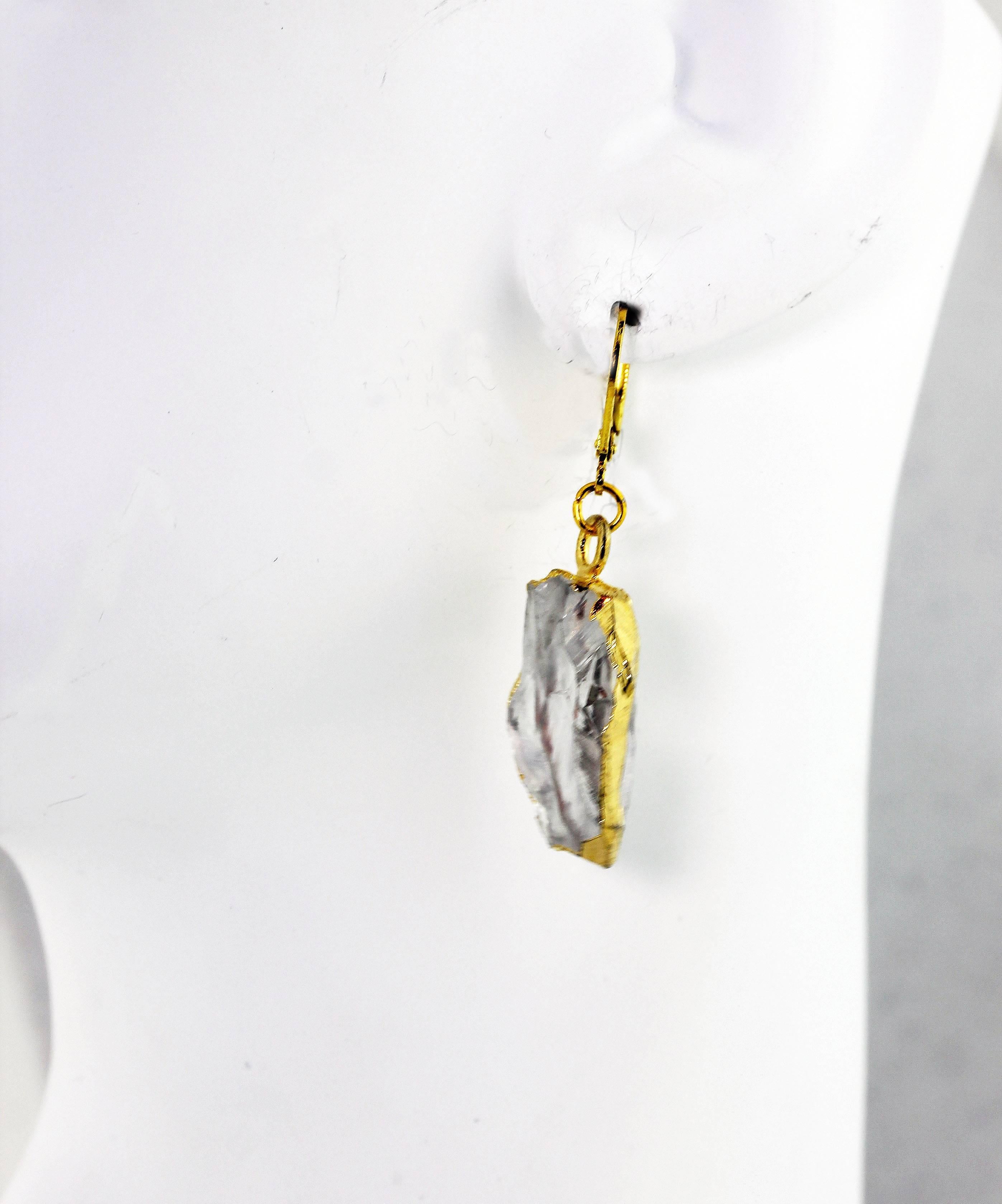 AJD Bold Natural Quartz Dangling Lever-back Gold Plated Artistic Earrings In New Condition In Raleigh, NC