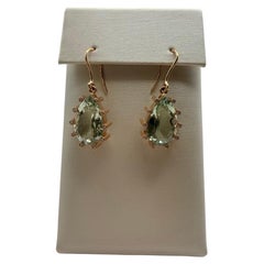 Pendientes de cuarzo y diamantes: pendientes largos colgantes de oro de 18 quilates con piedras verdes