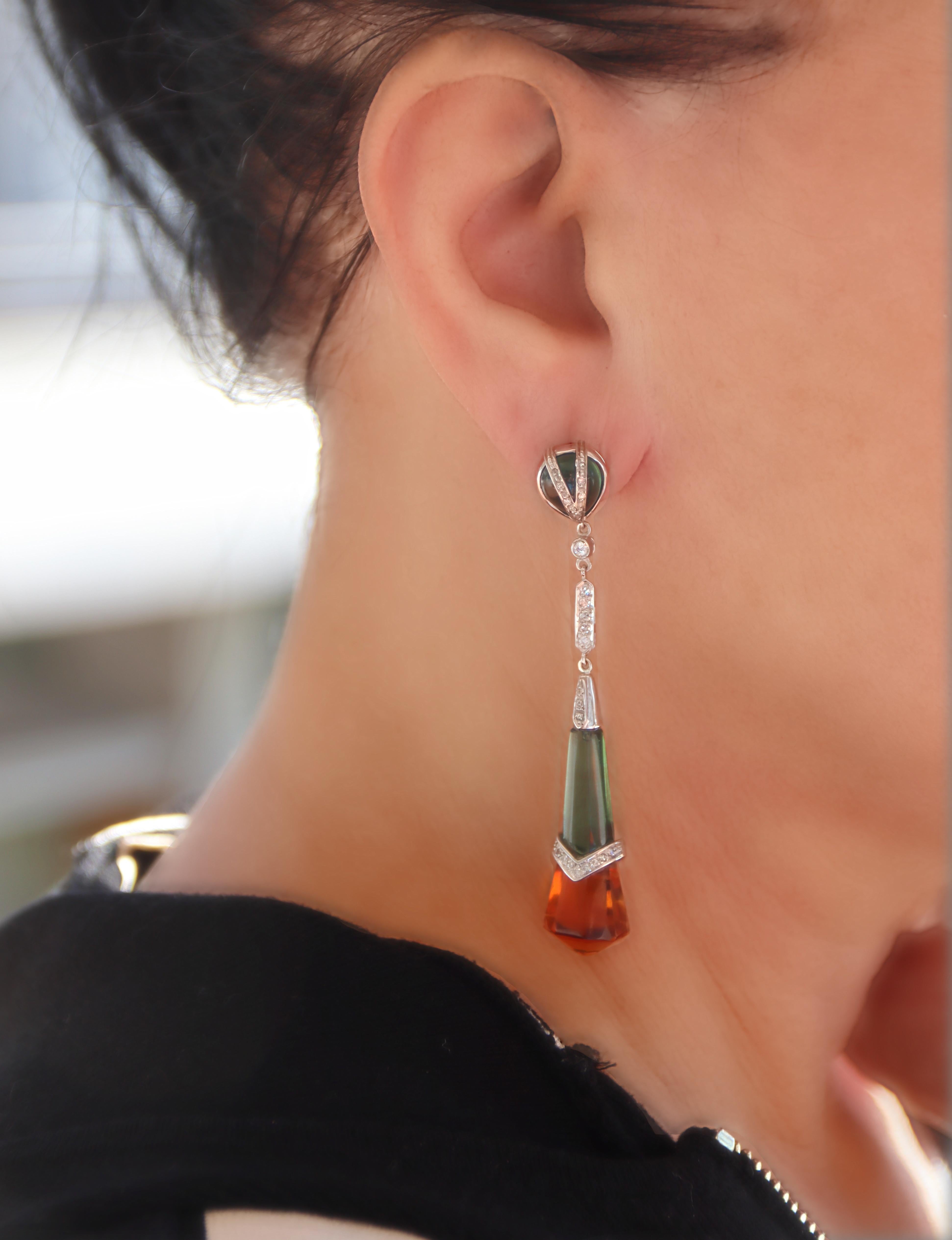 Donna Orecchini a goccia con quarzo e diamanti in oro bianco 18 Kt in vendita