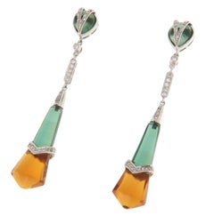Quartz Diamonds 18 Carat White Gold Drop Earrings