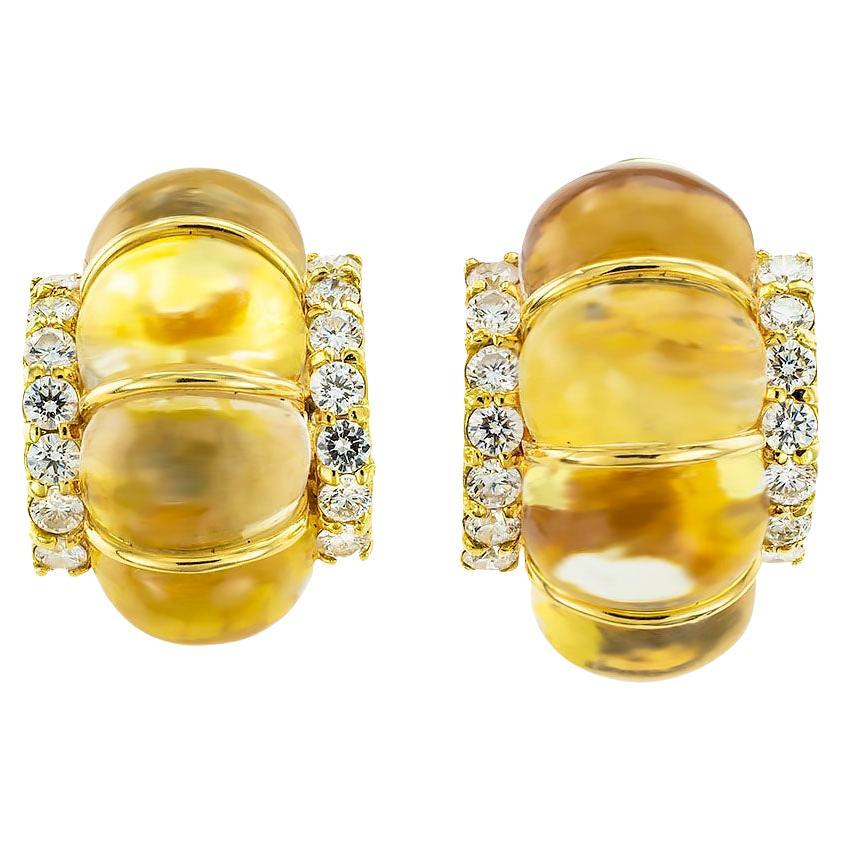 Quartz Diamonds Yellow Gold Half-Hoop Clip on Earrings