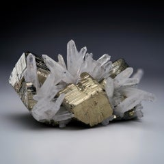 Quarz auf Pyrit aus Peru