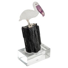 Quarz Pelikan auf schwarzem Turmalin