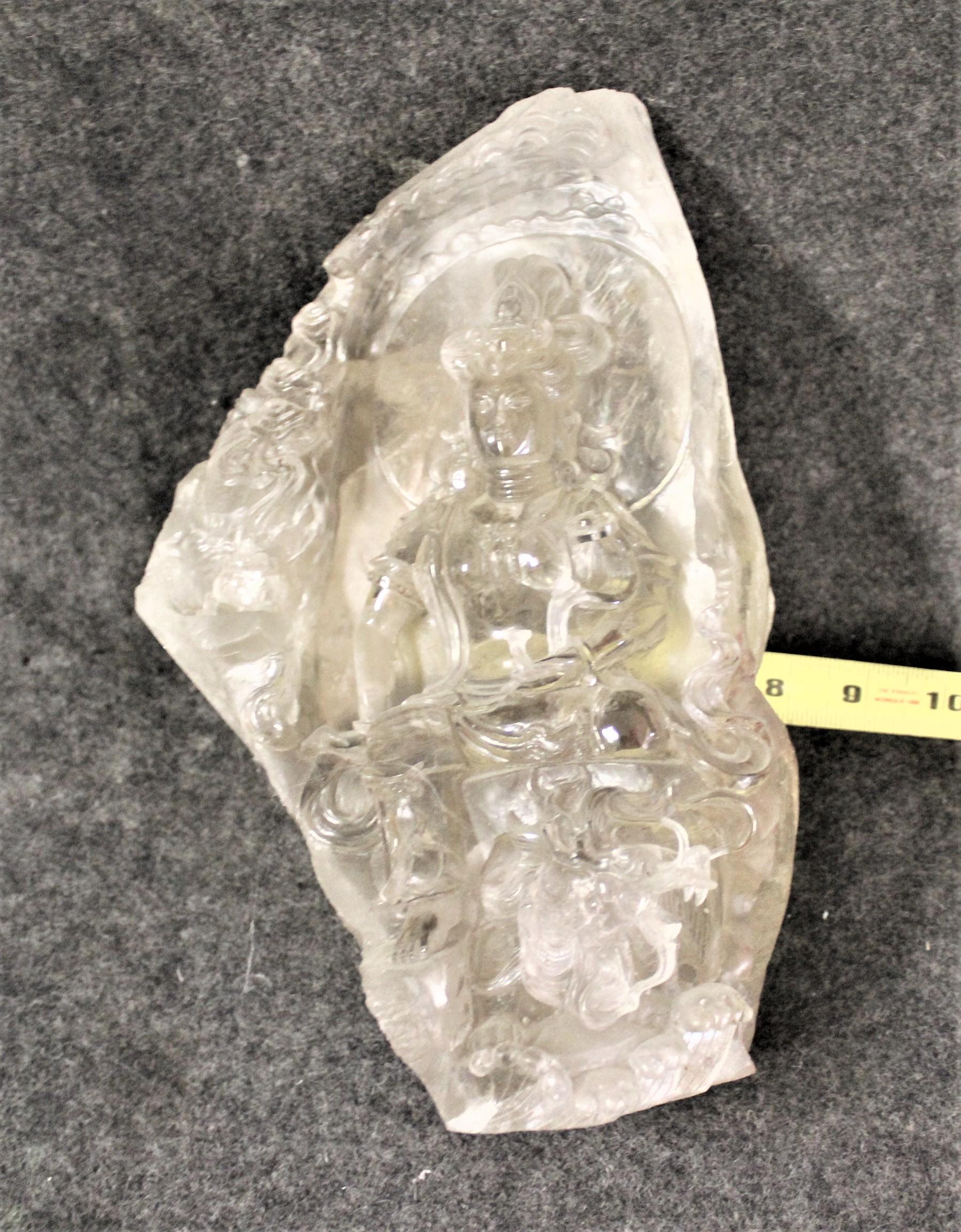 Cristal de roca de cuarzo de una diosa china siglo XIX en venta