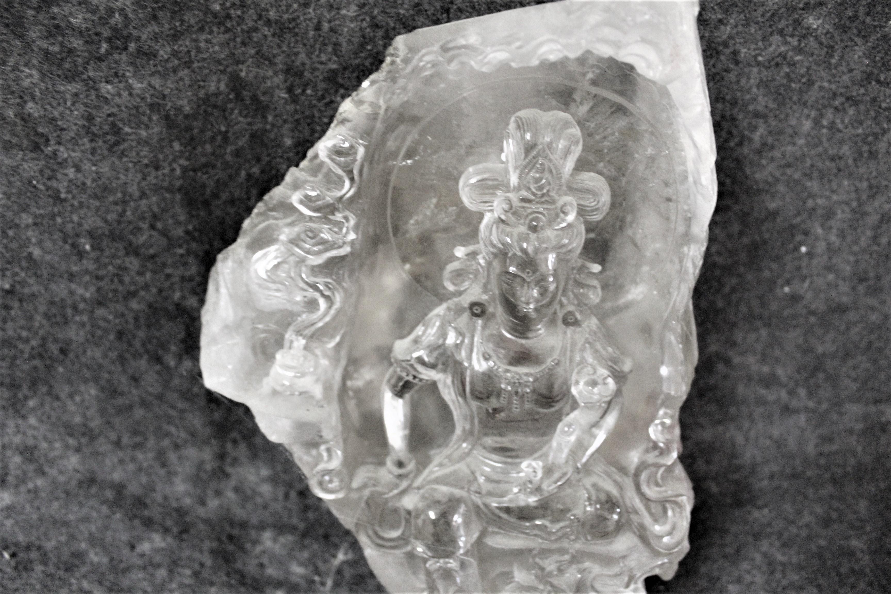 Cristal de roca de cuarzo de una diosa china Cuarzo en venta