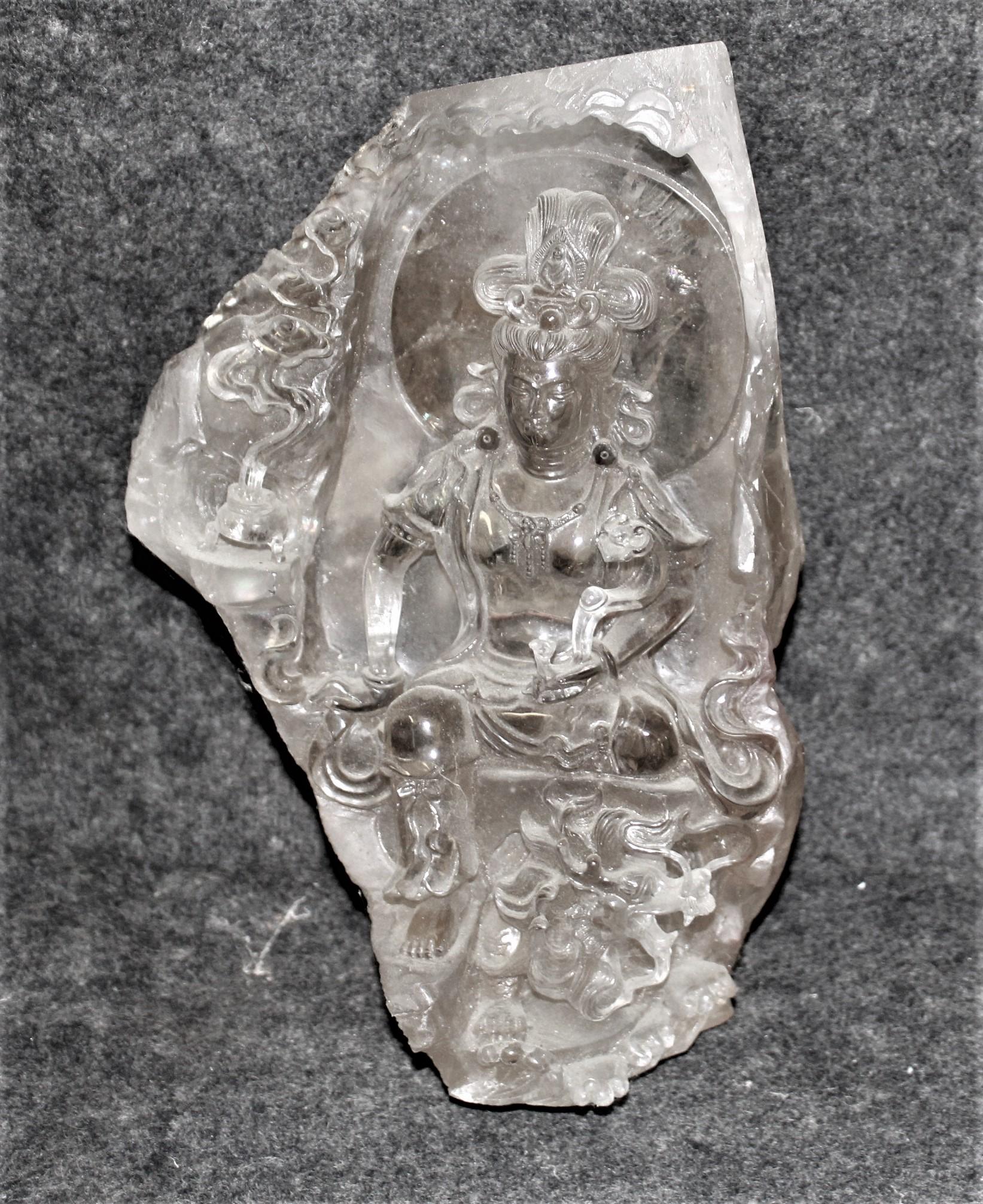 Cristal de roca de cuarzo de una diosa china en venta 1