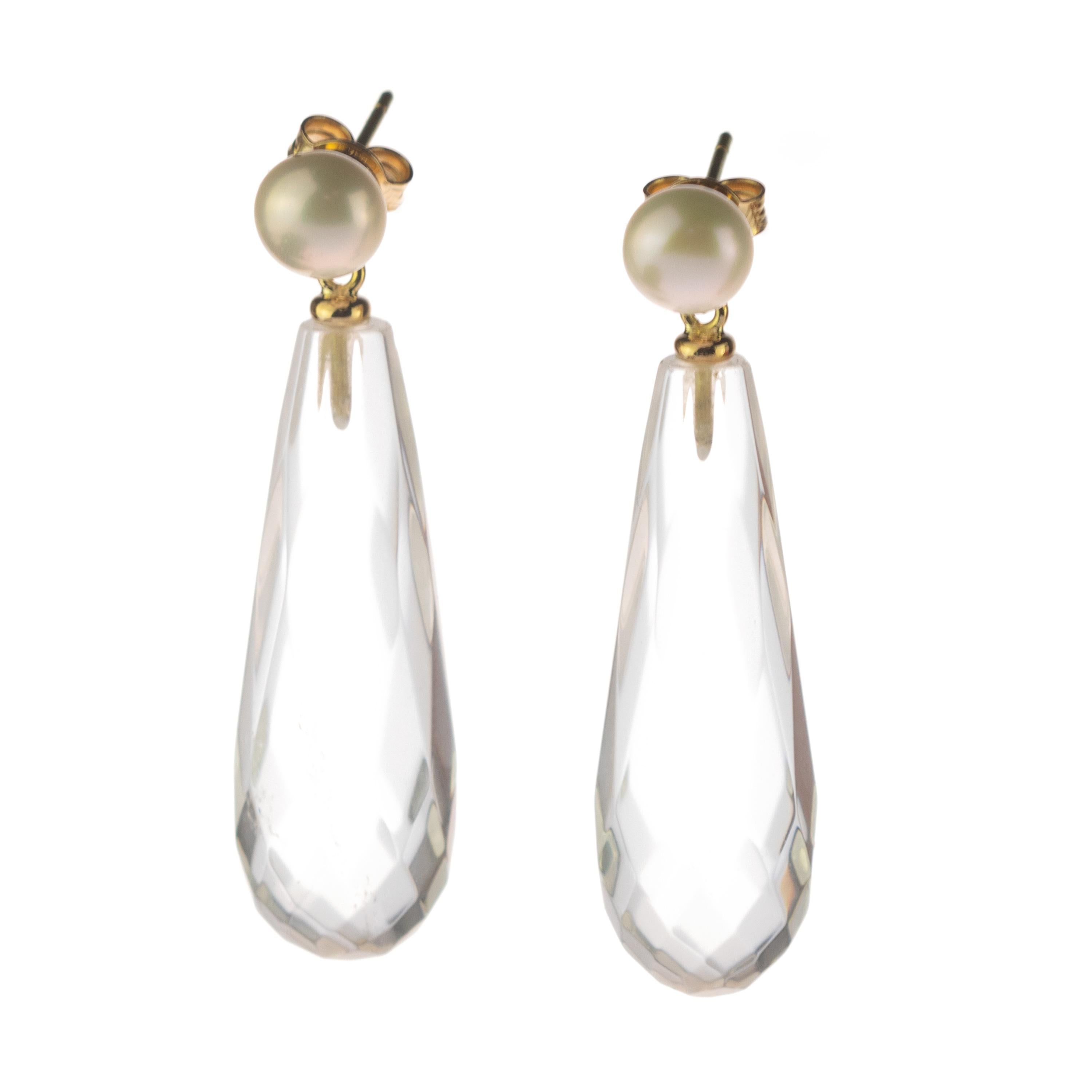 Quartz Rock Crystal Pearl 18 Karat Gold Tear Drop Dangle Modern Italian Earrings In New Condition For Sale In Milano, IT