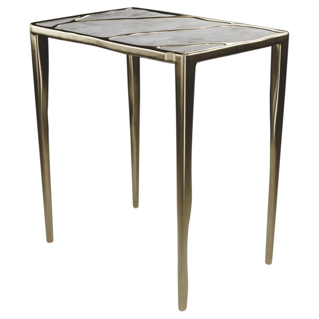 Table d'appoint en quartz avec incrustation en bronze-patina et laiton de R&Y Augousti en vente