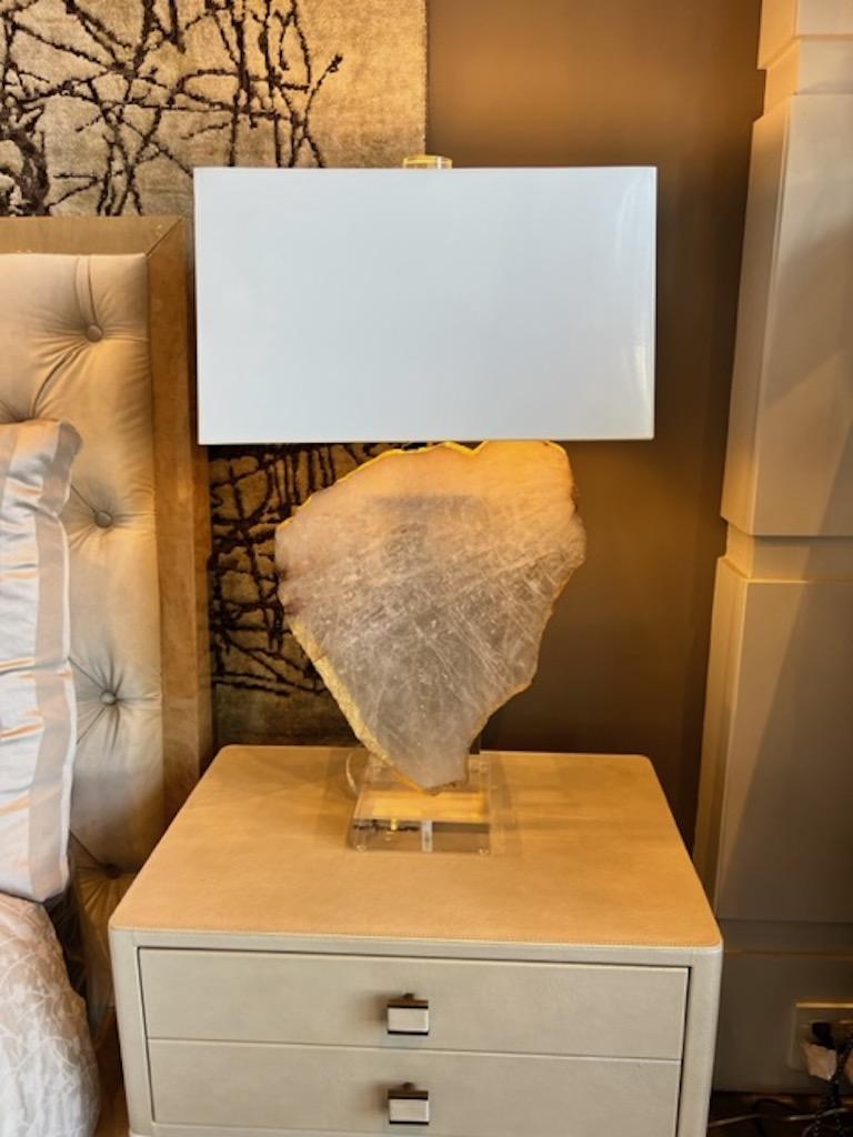 Américain Lampe de table en quartz  en vente