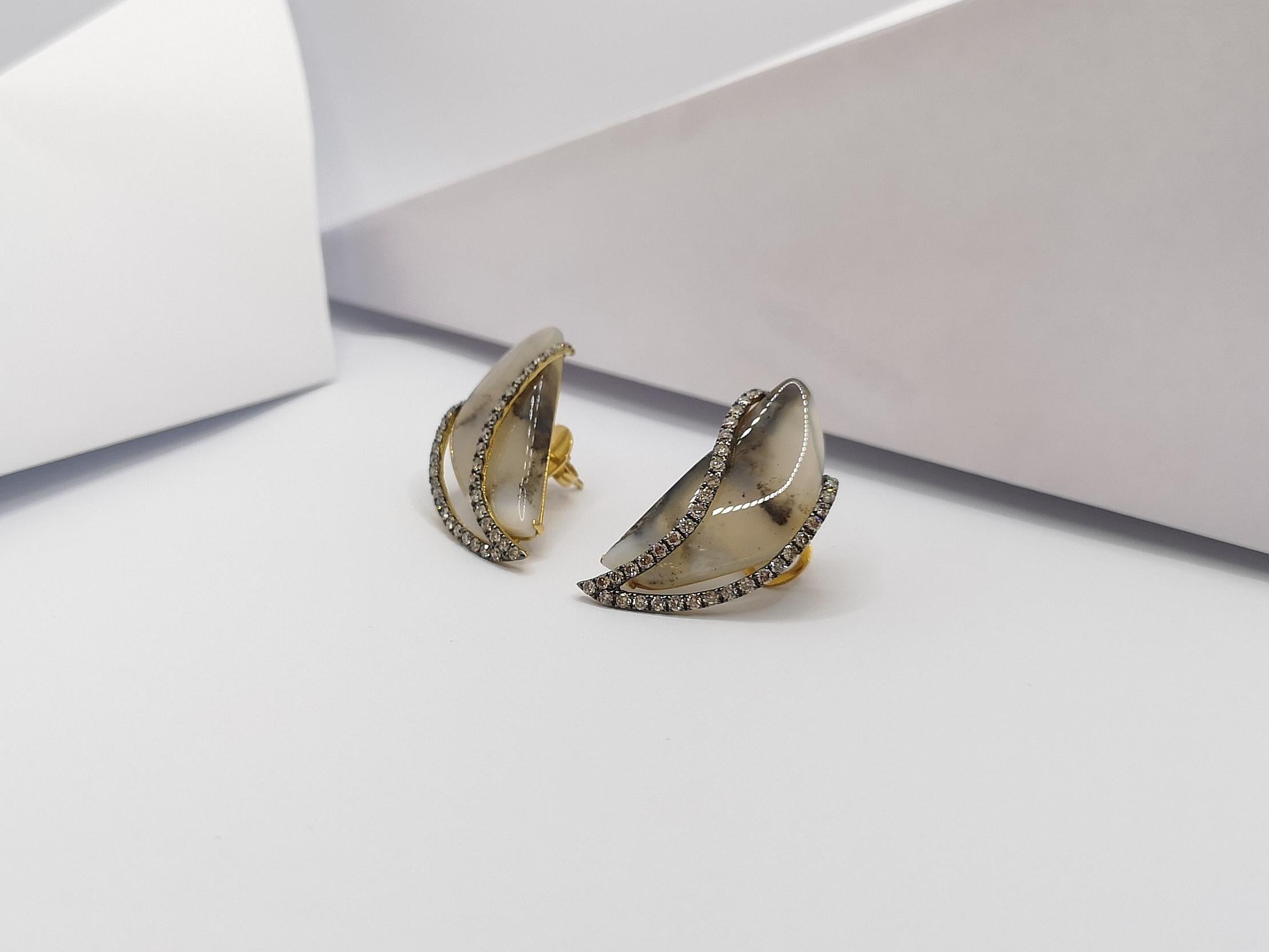Women's Quartz with Brown Diamond Earrings Set in 18 Karat Gold Settings For Sale