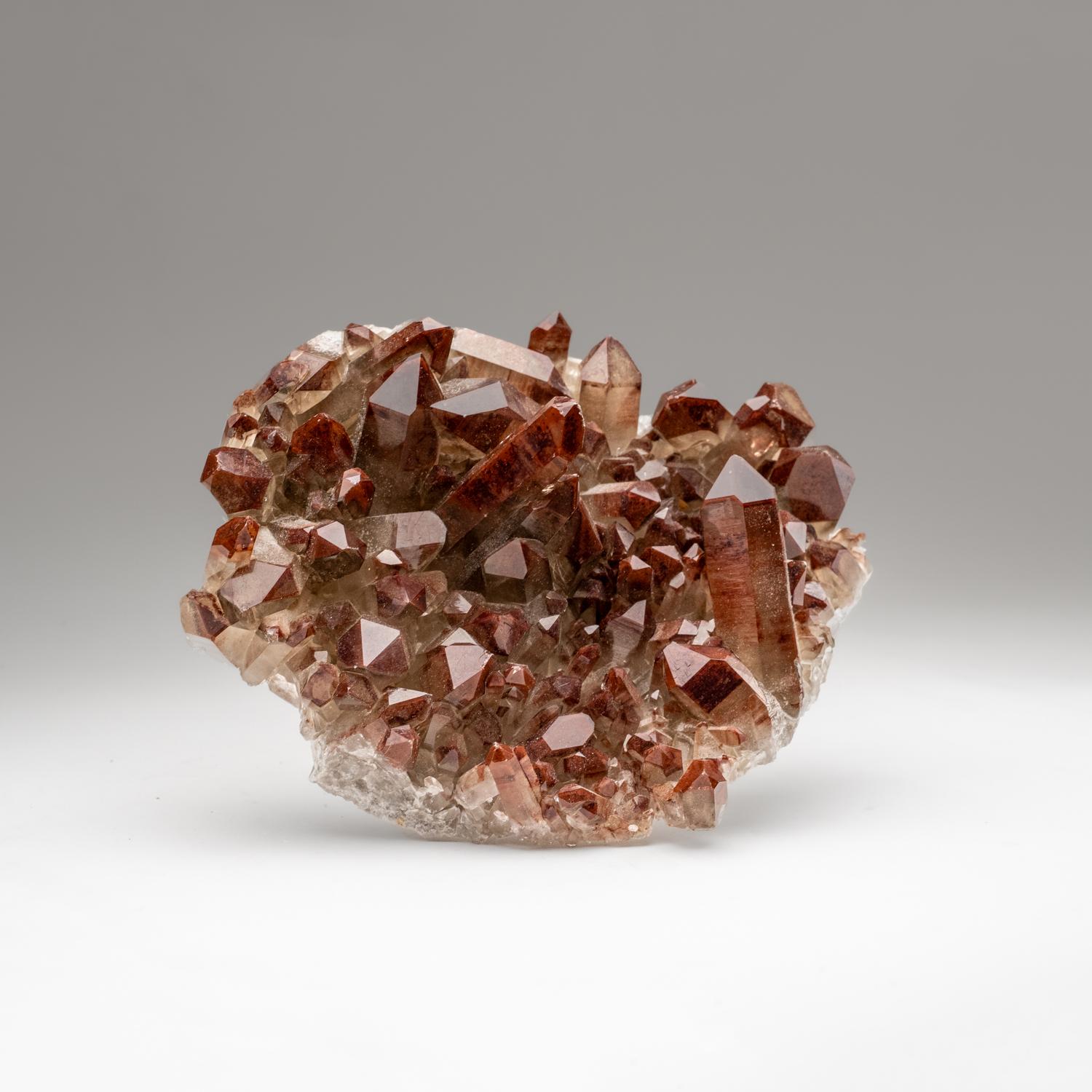 Quartz with Hematite inclusions from Gongchen, Guangxi, China In New Condition For Sale In New York, NY