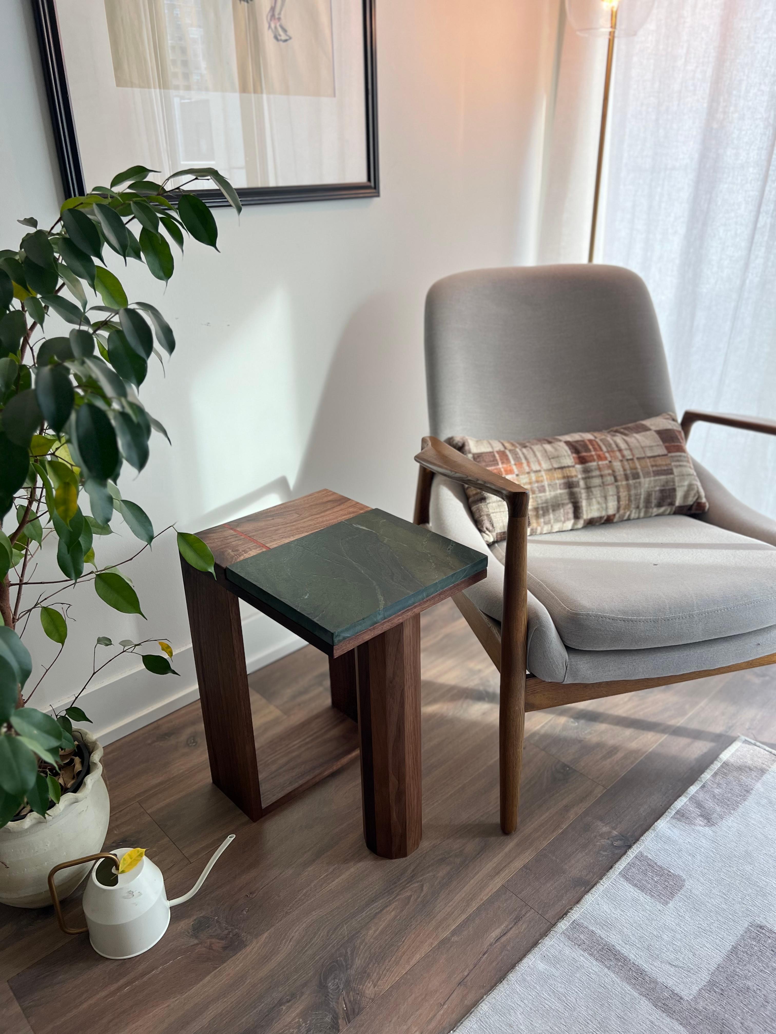 Mid-Century Modern Quartzite and Walnut Side Table For Sale