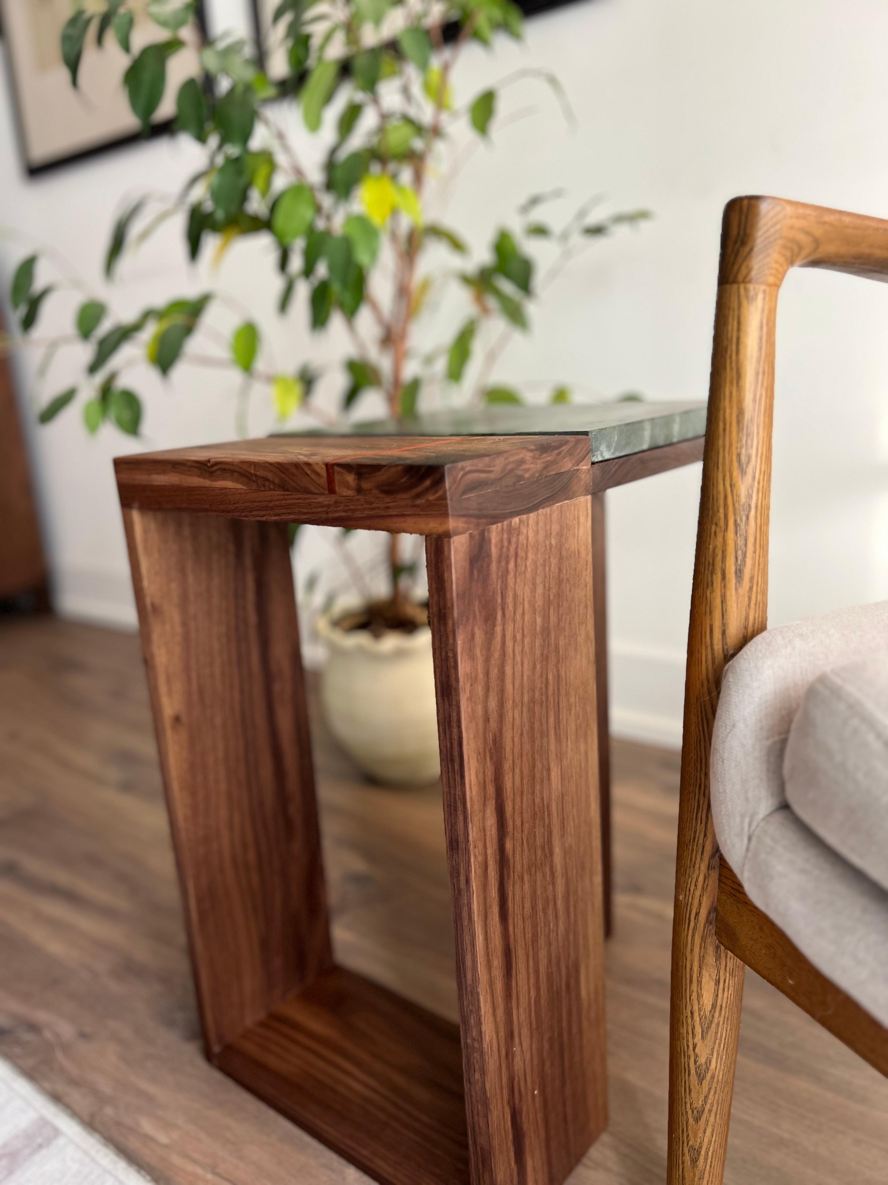 Contemporary Quartzite and Walnut Side Table For Sale