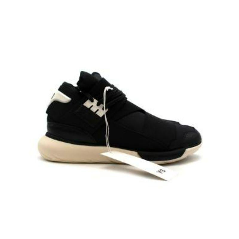 Y-3 Quasa High Sport Style Black Trainers
 
 
 
 - Soft scuba body 
 
 - Leather panel detail 
 
 - Thick elasticated straps
 
 - Rubber Y-3 logo 
 
 - Rounded toe 
 
 - Chunky white foam sole 
 
 - Lace fastening 
 
 
 
 Materials:
 
 Rubber
 
