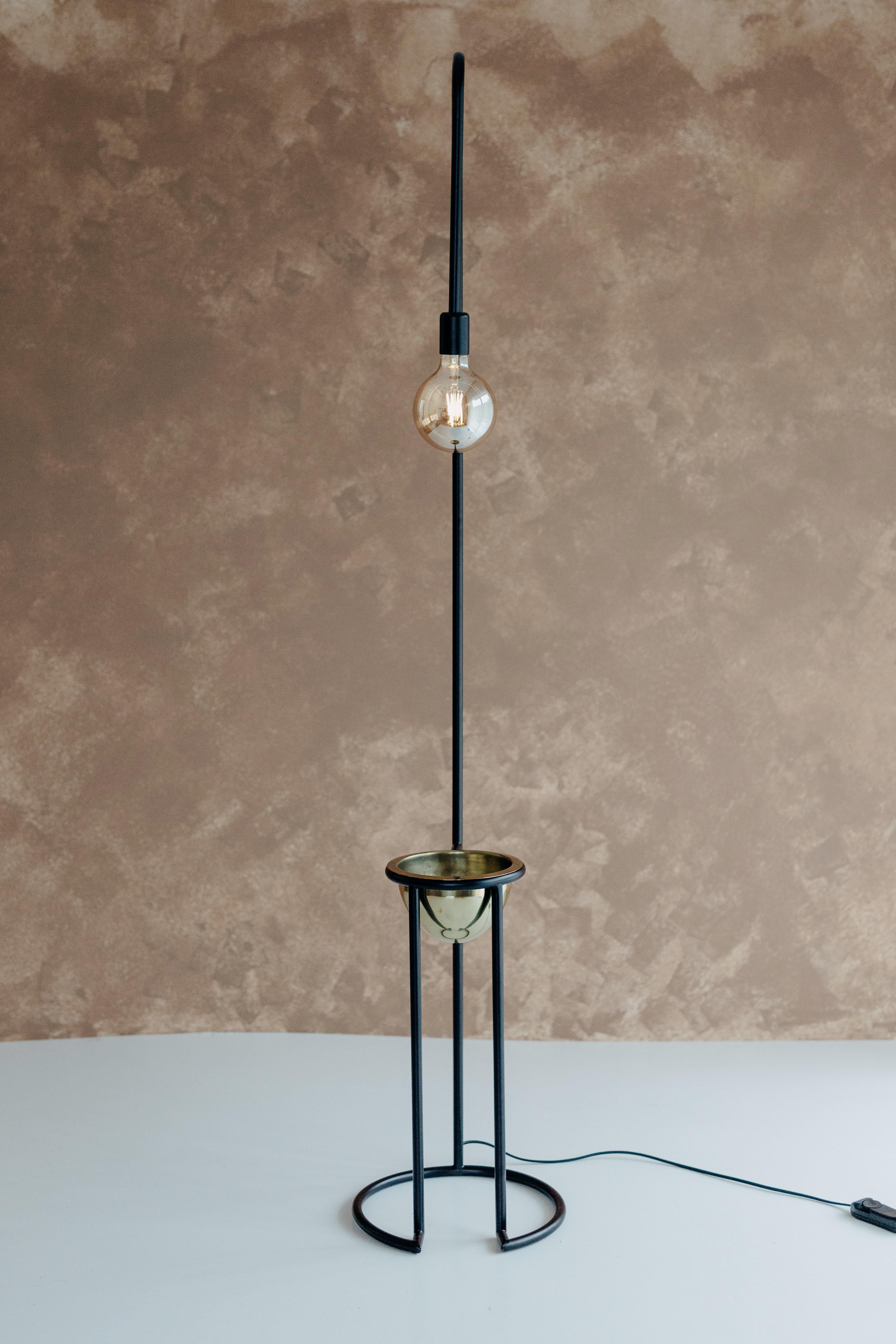 Quasimodo Floor Lamp by Studio Laf For Sale 9