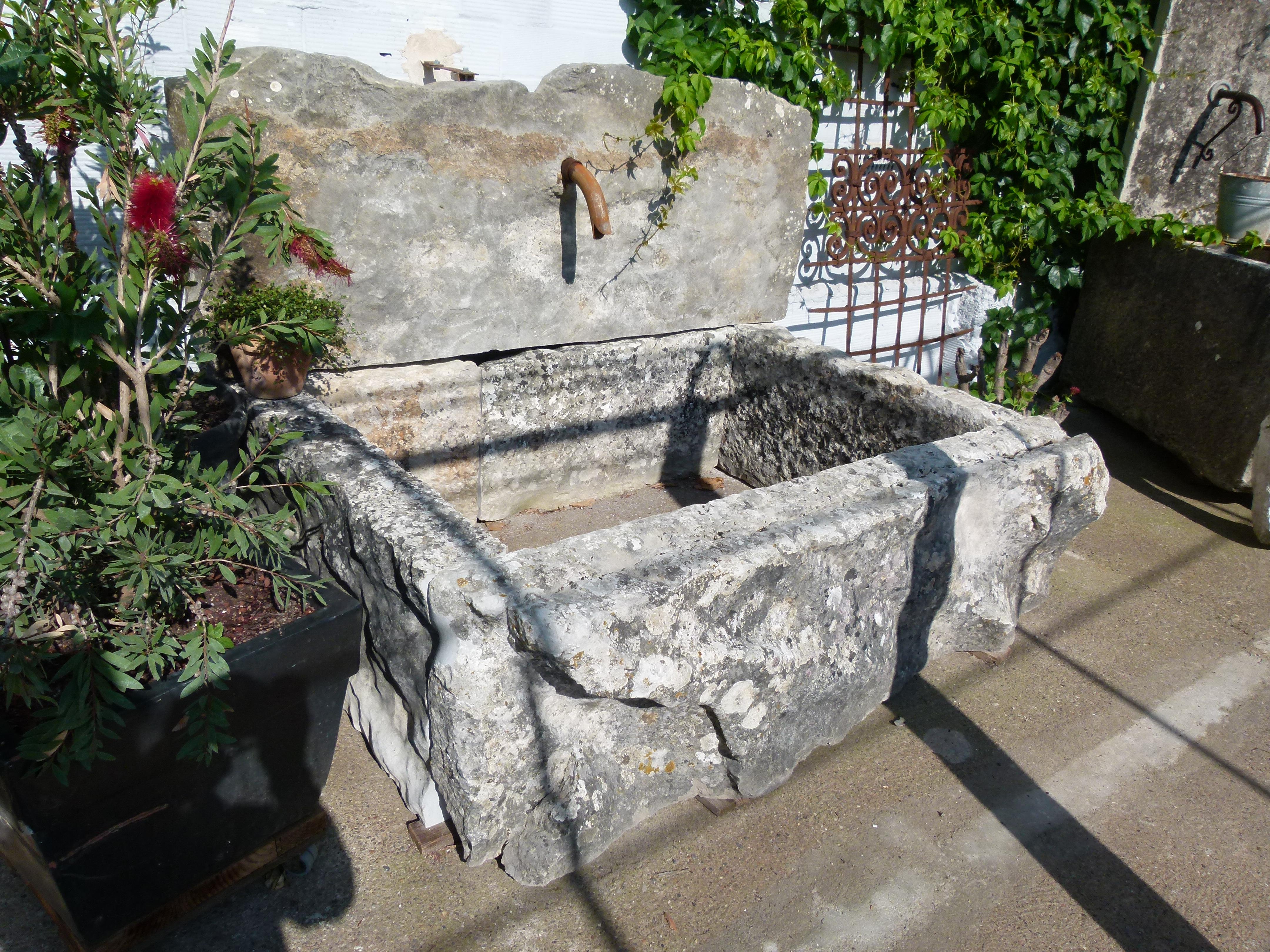 20th Century Assembled Fountain with Quaternary Limestone from Portugal 6