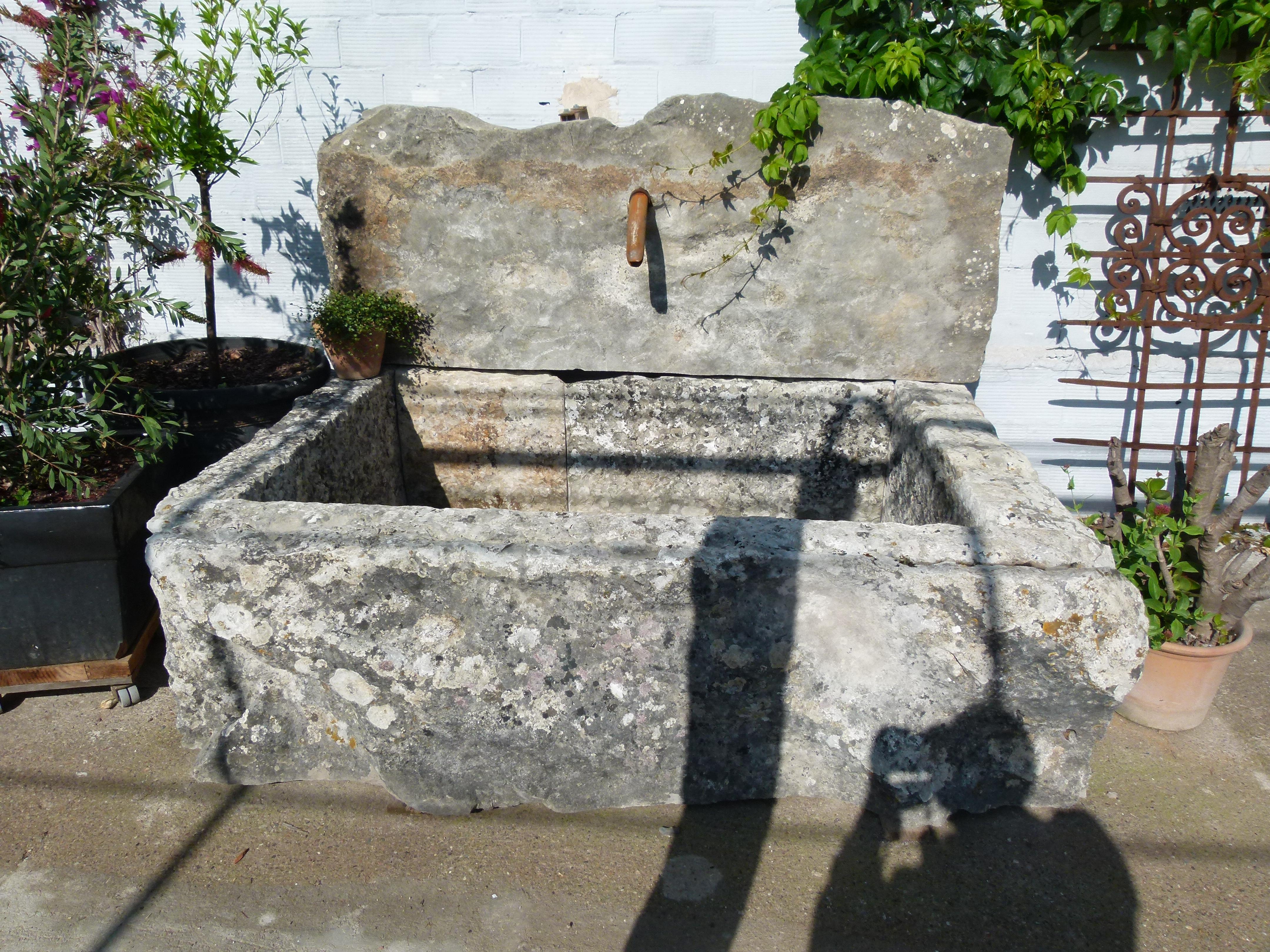 20th Century Assembled Fountain with Quaternary Limestone from Portugal 2