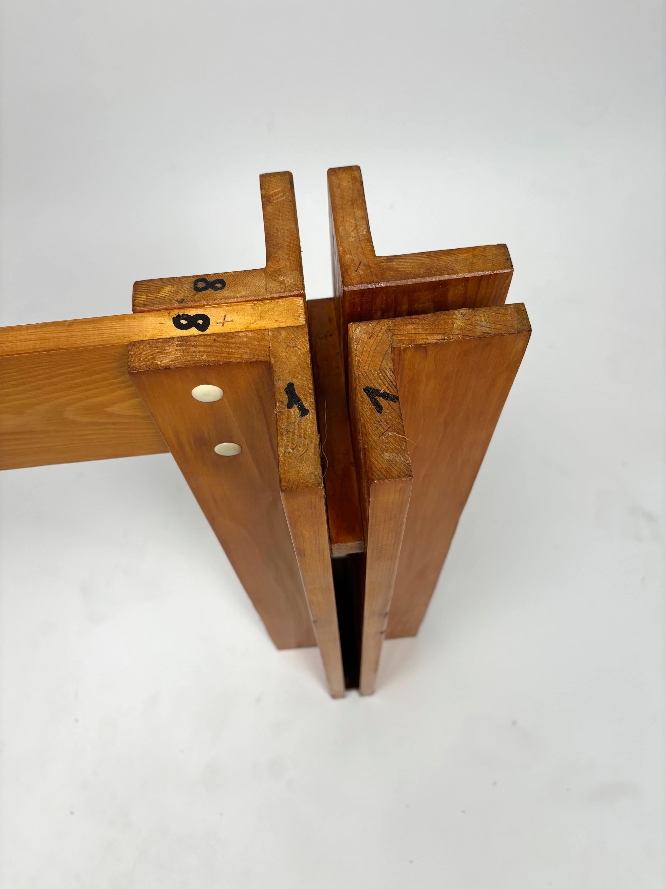 Bois Table Quatour de Carlo Scarpa pour Gavina, Italie 1973 en vente