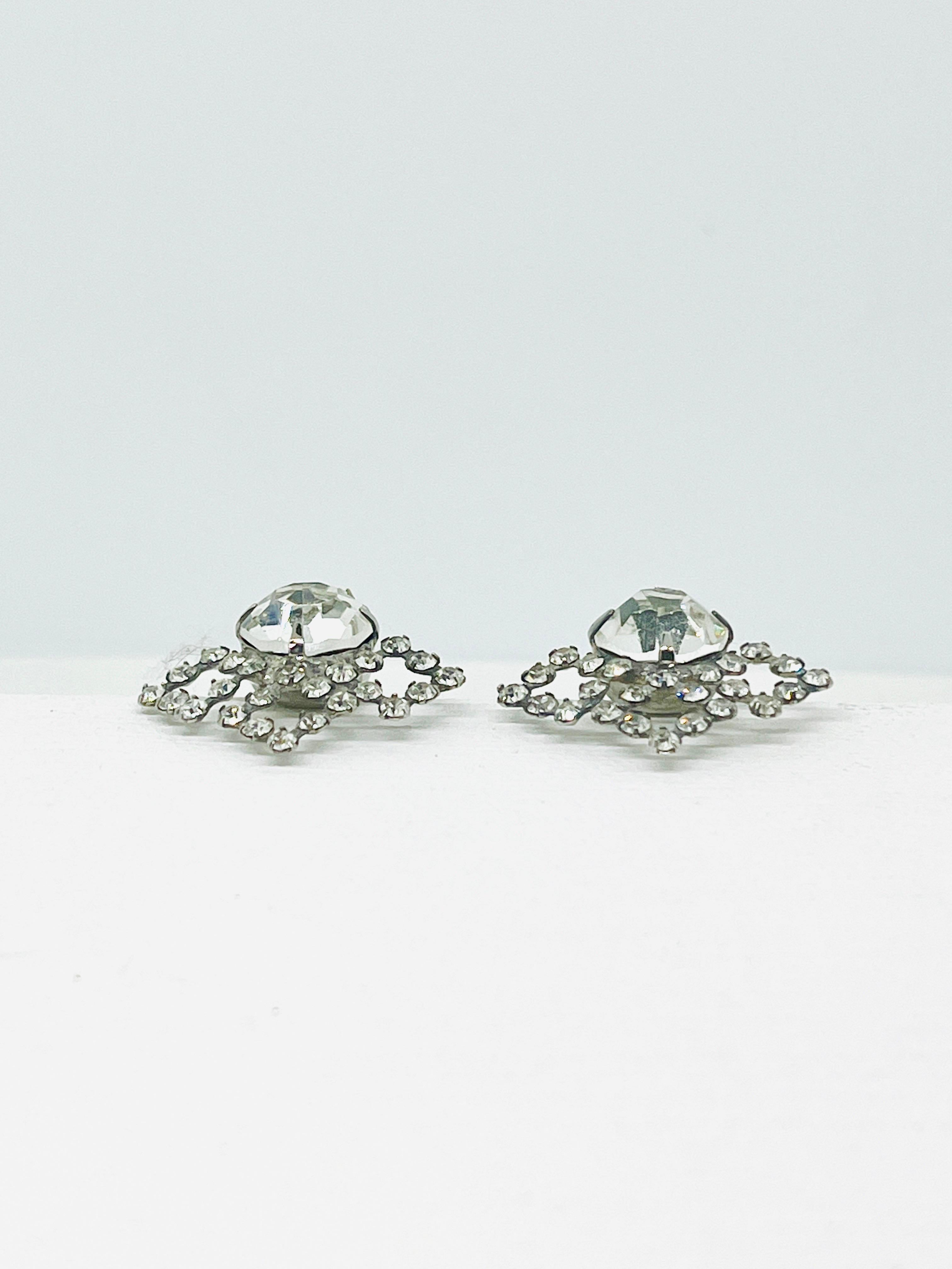 Quatrefoil Clear CZ Pierced Earrings, Renaissance Resurgence, Late 20th century For Sale 3
