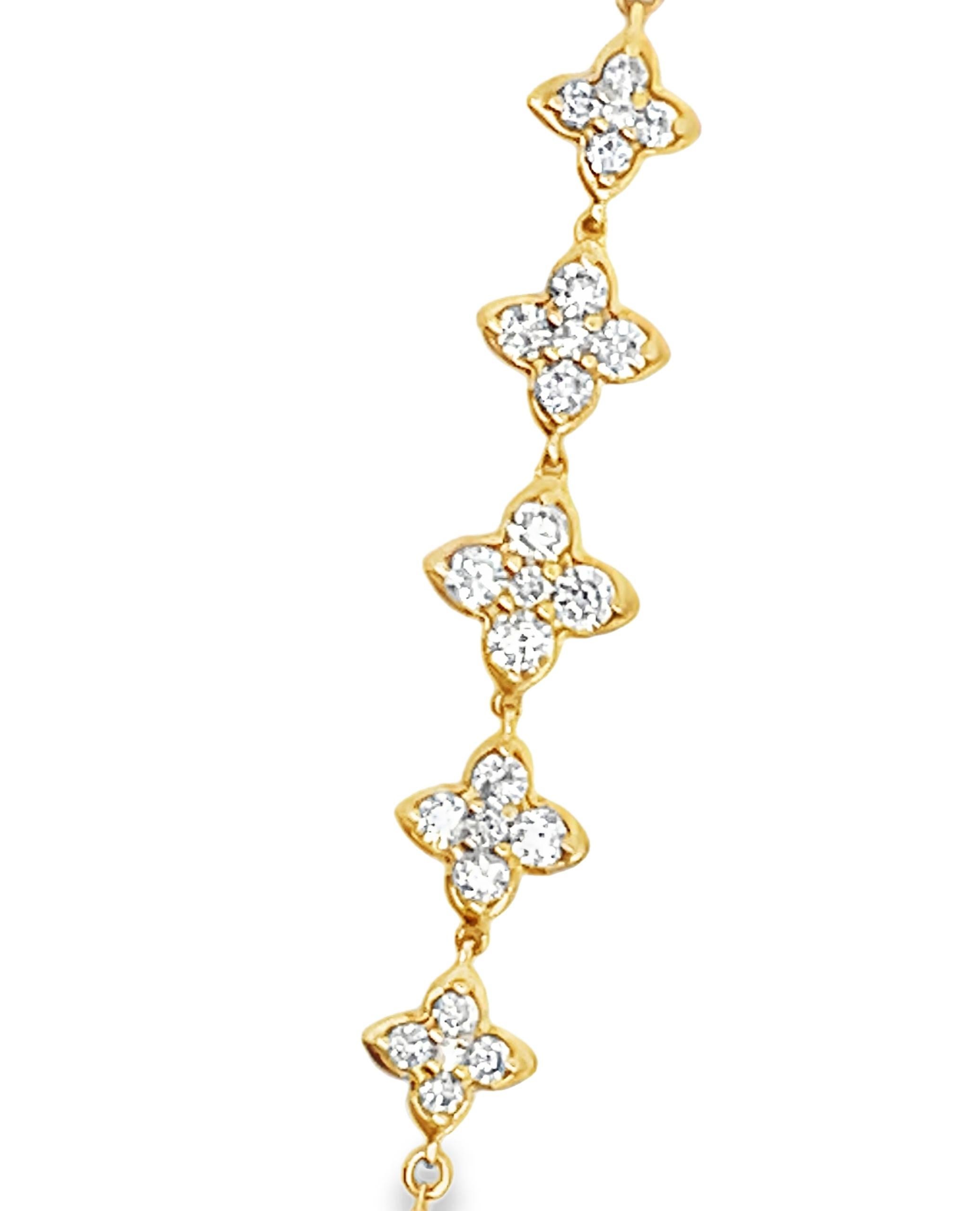 Taille ronde Bracelet en or jaune 18 carats à cinq rangs de diamants, longueur réglable en vente