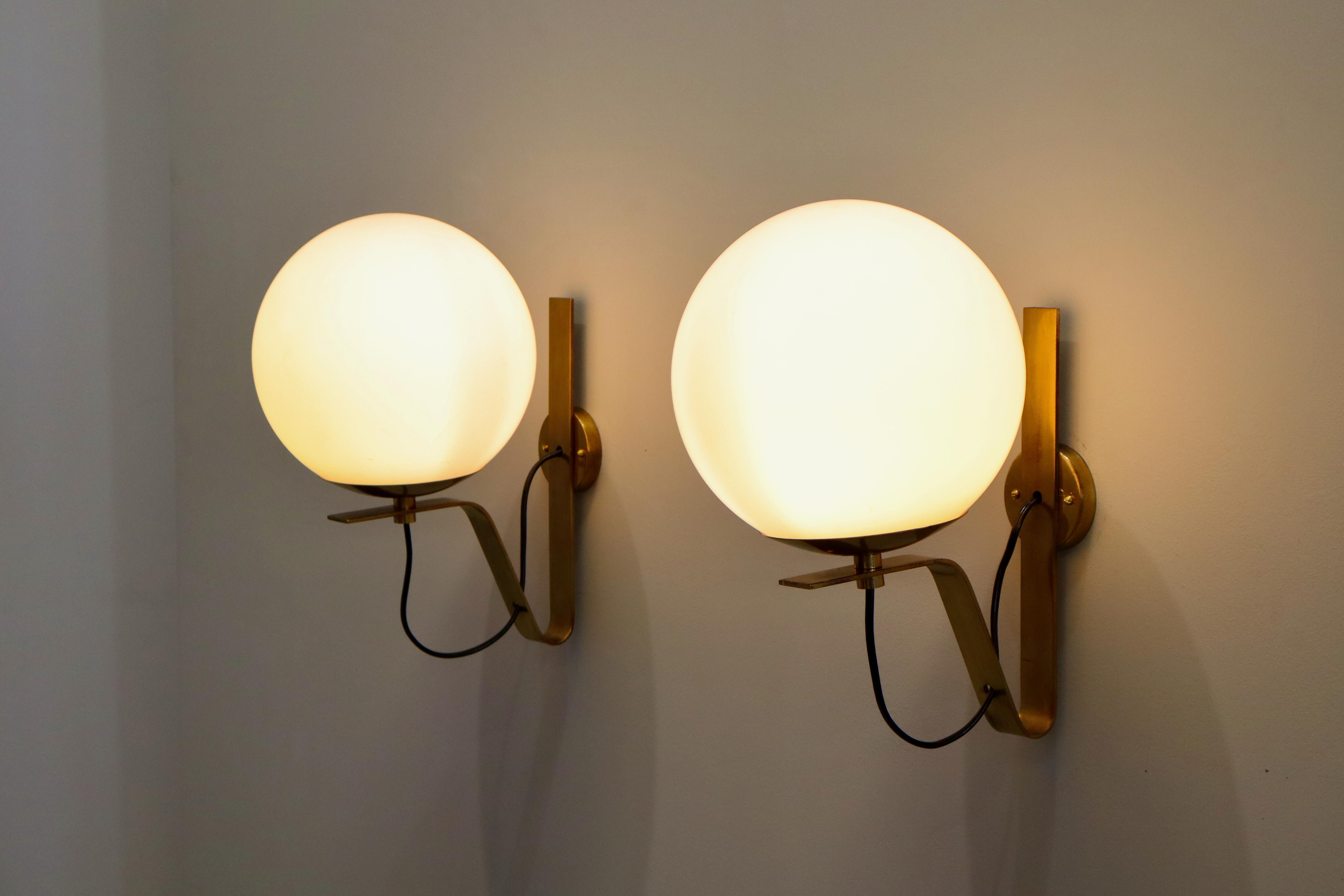 Mid-Century Modern Four Wall Lights Model B464  by Sergio Asti for Candle For Sale