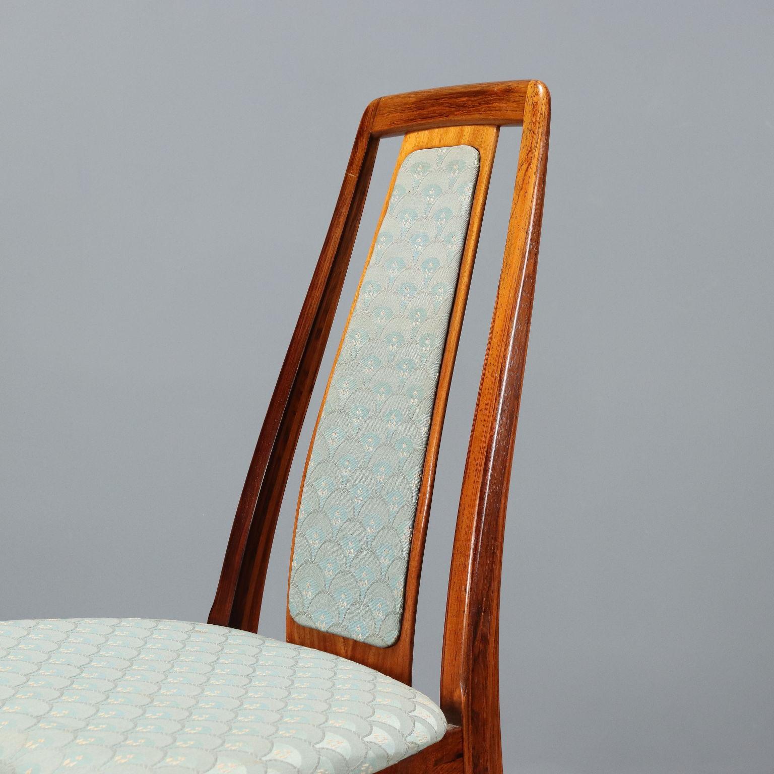 Quatre chaises 1960, fabrication nord-européenne Bon état - En vente à Milano, IT