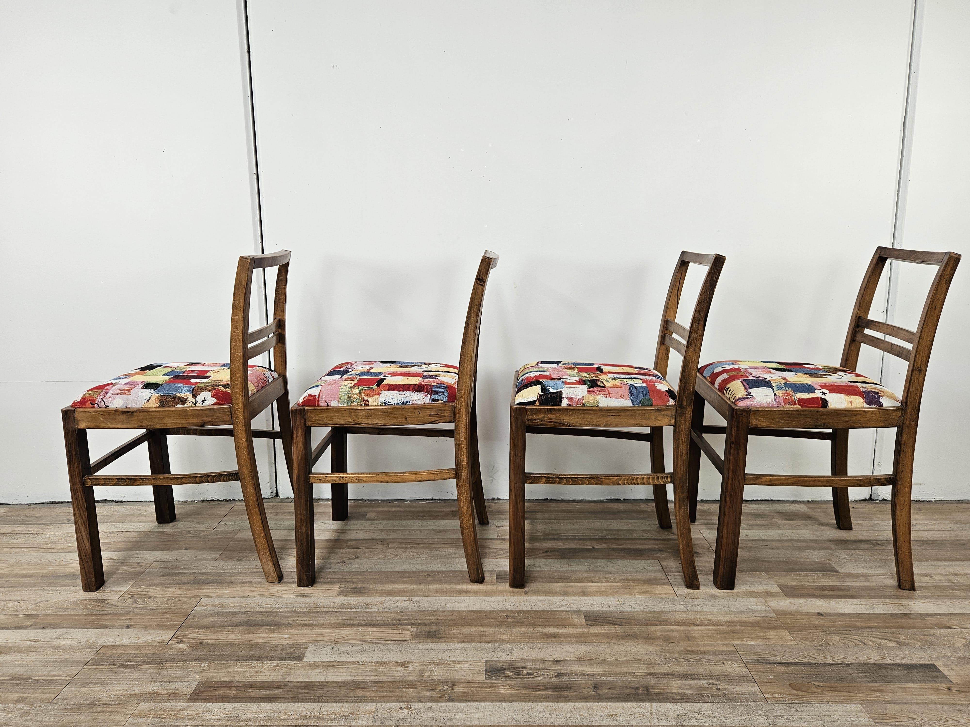 Austrian Quattro sedie Art Decò in noce per sala da pranzo, 1940